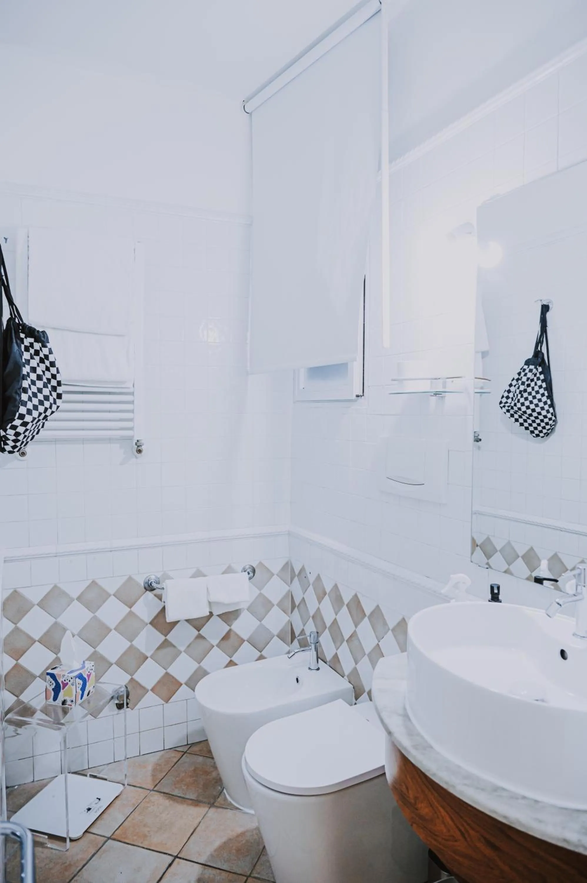 Albergo Delle Regioni, Barberini - Fontana di Trevi