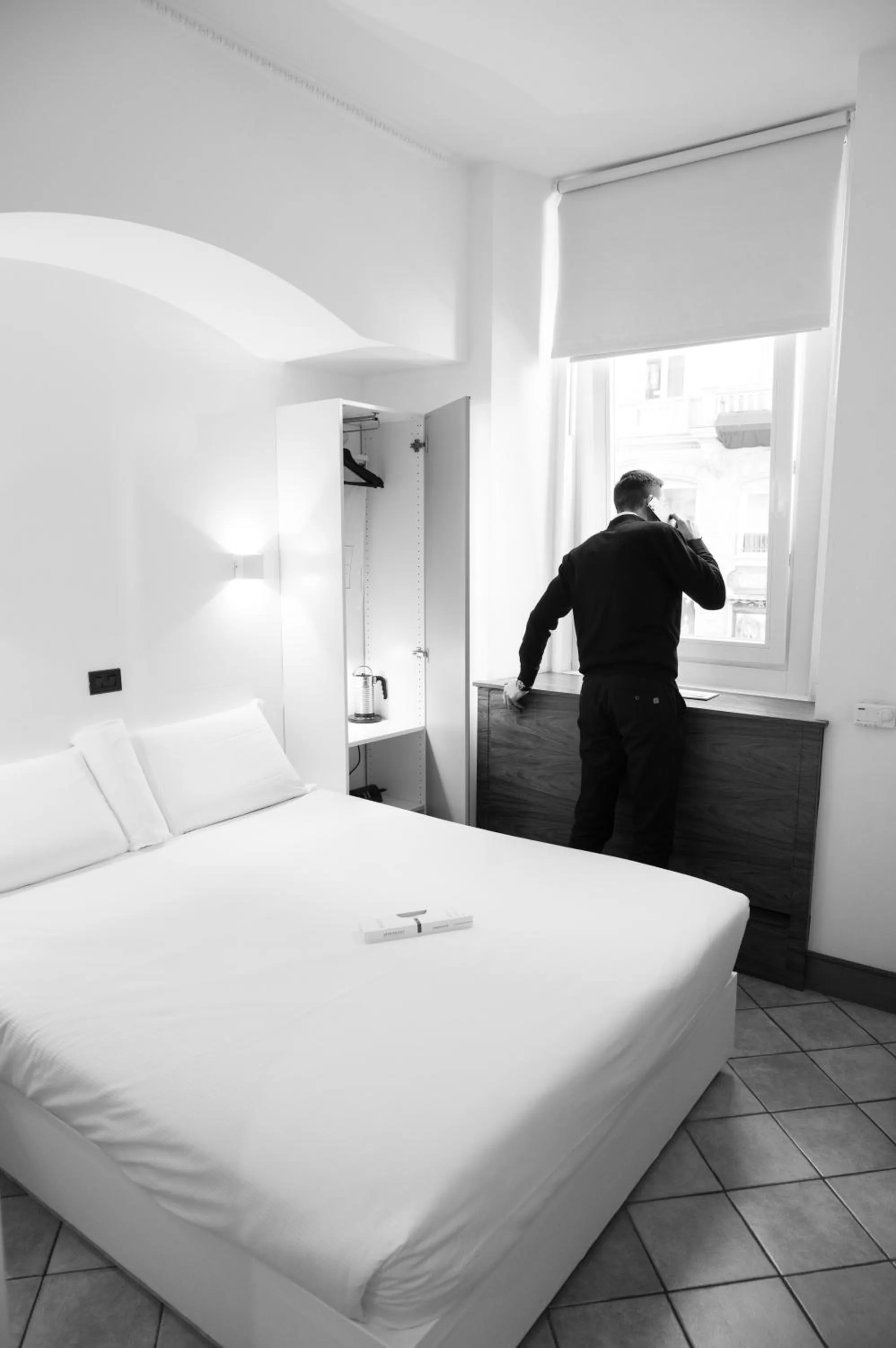 Bed in Albergo Delle Regioni, Barberini - Fontana di Trevi