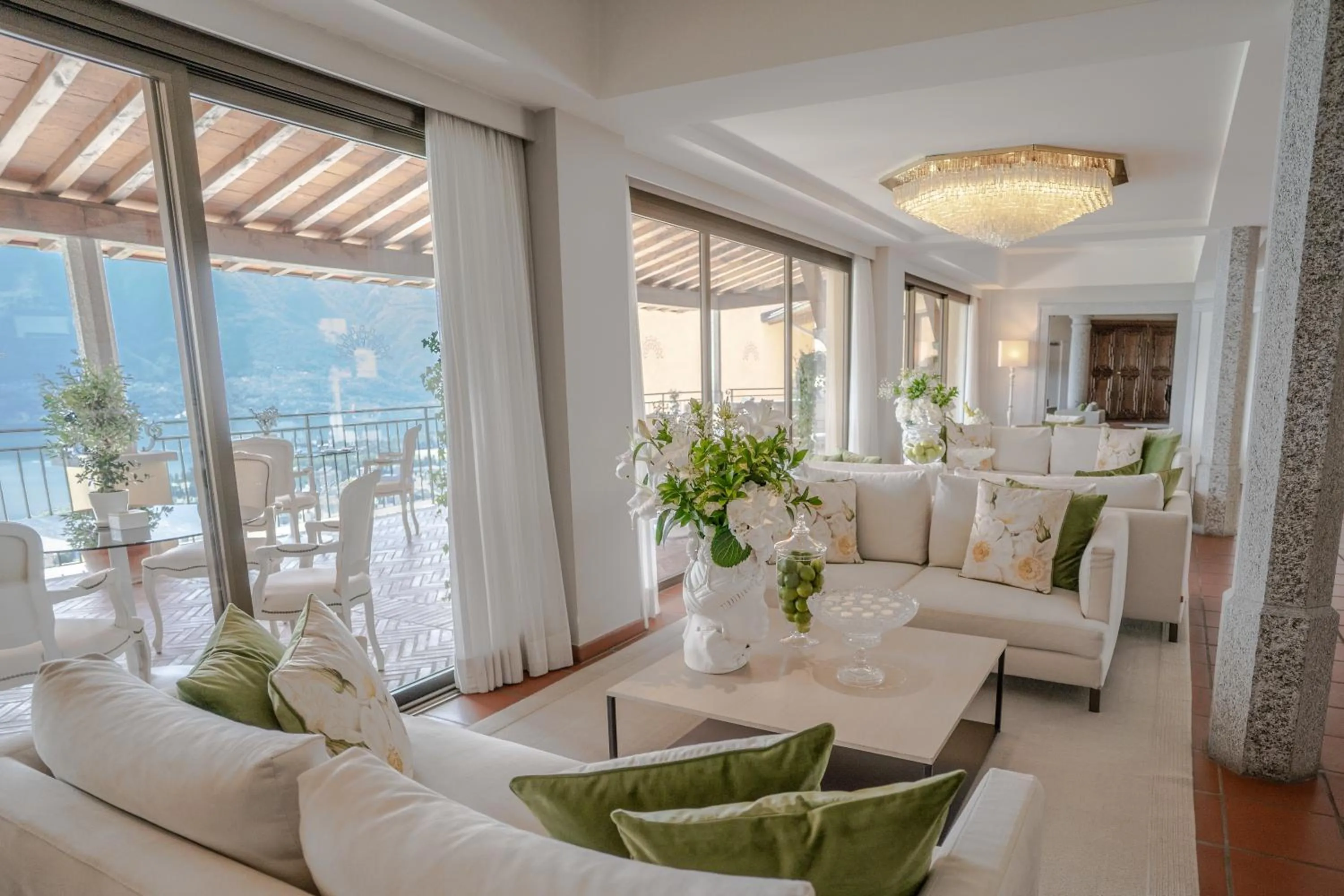 Lobby or reception in Villa Orselina - Small Luxury Hotel