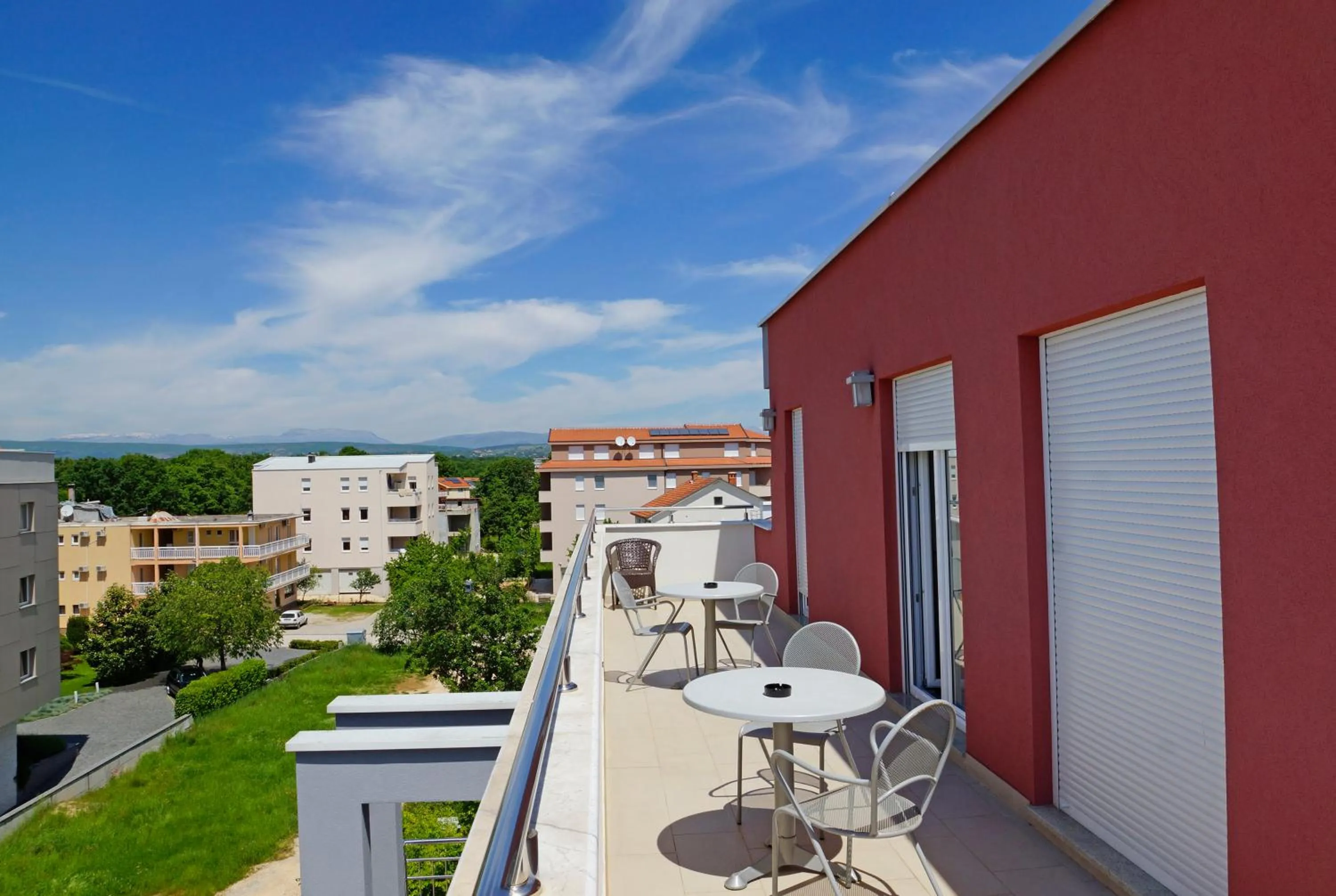 Facade/entrance in Hotel Dina