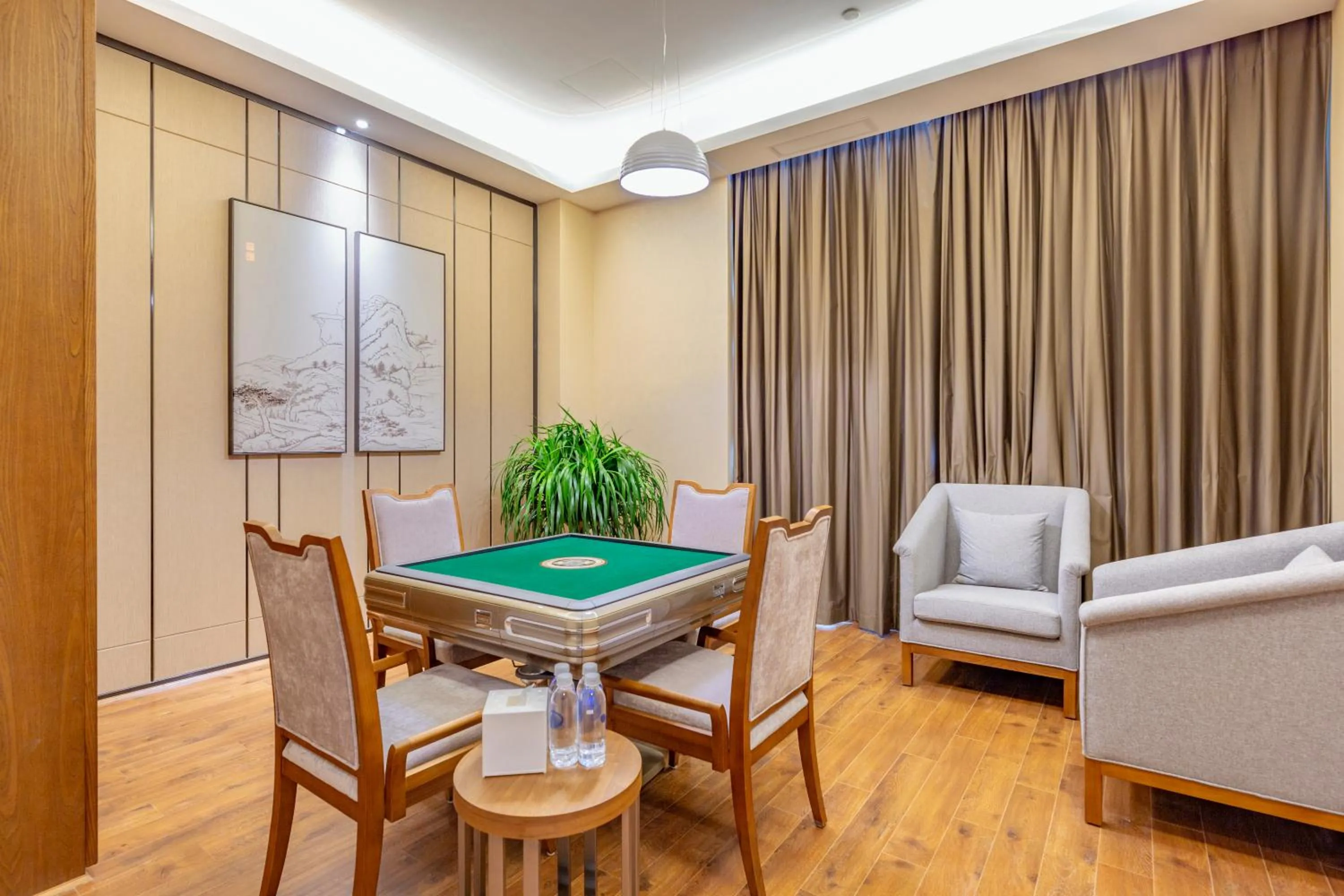 Entertainment in Jinling Grand Hotel Nanchang