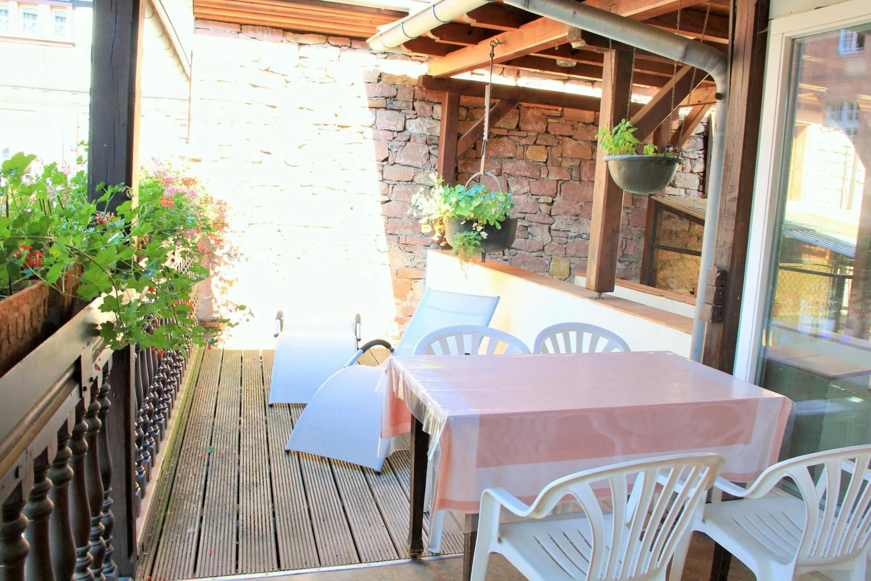Balcony/Terrace in Hostellerie au Cygne