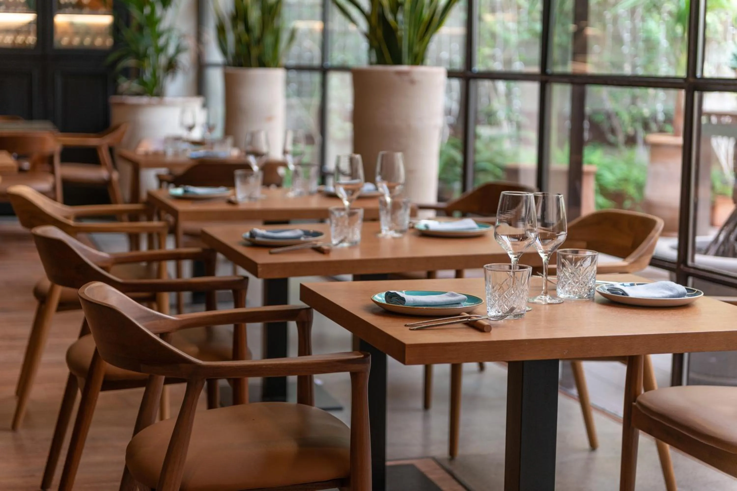 Restaurant/places to eat in Brondo Architect Hotel