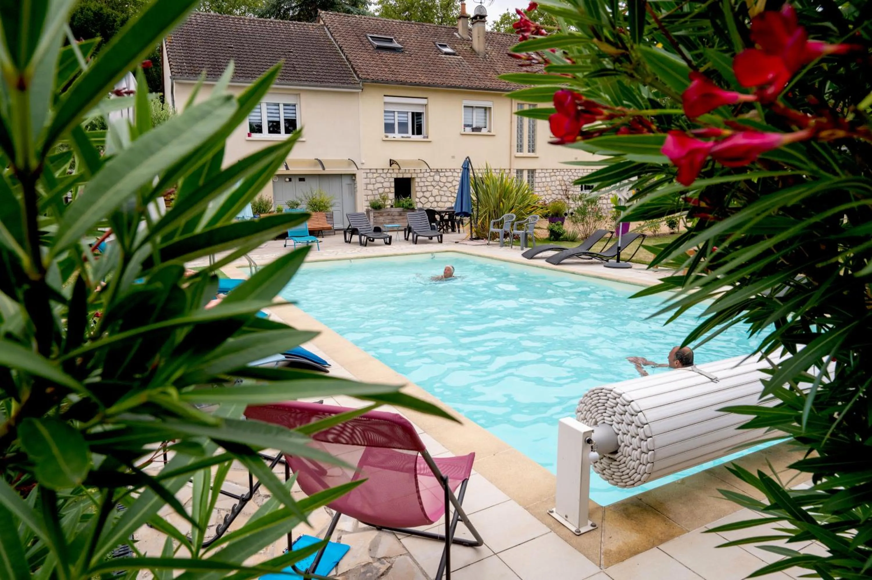 Property building in La Girouardière