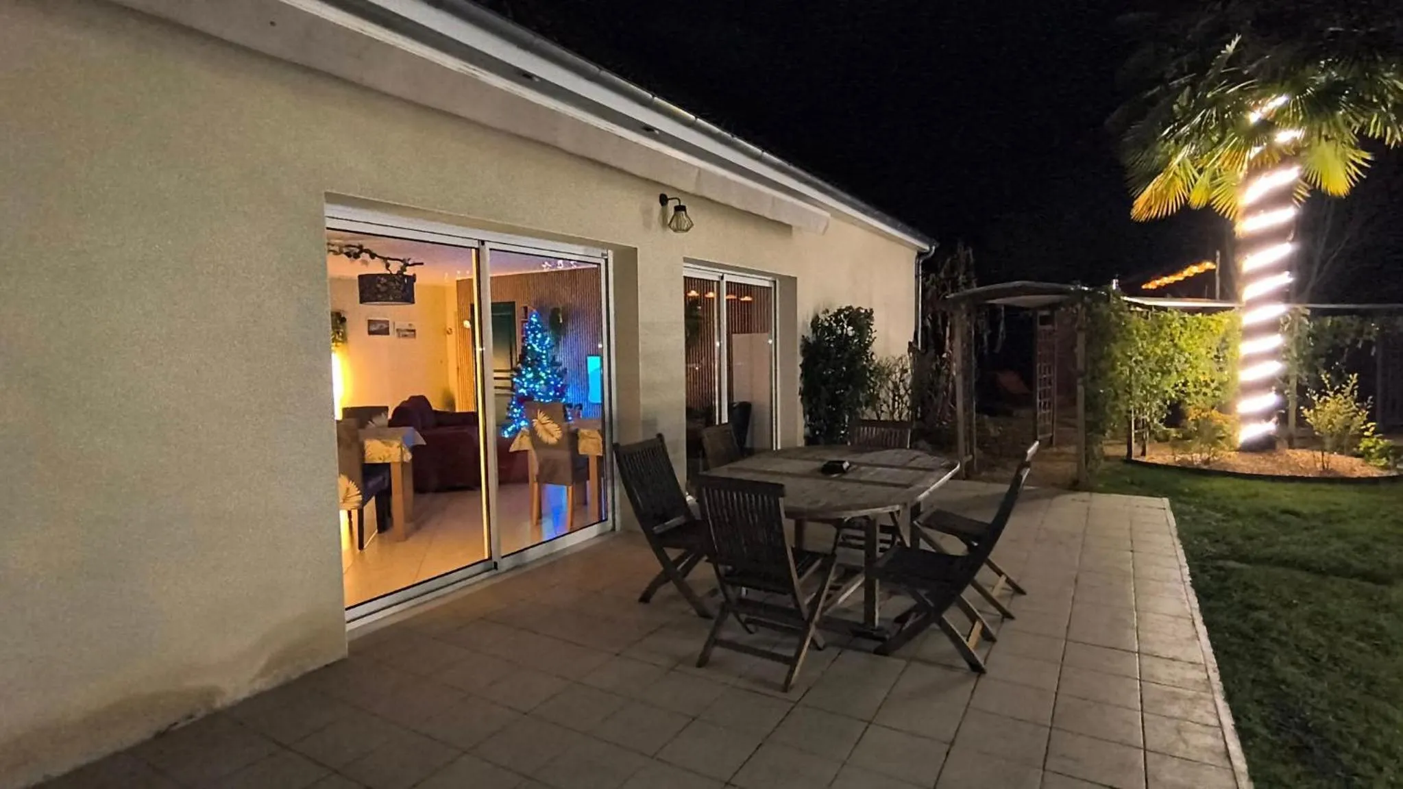 Patio in La Girouardière