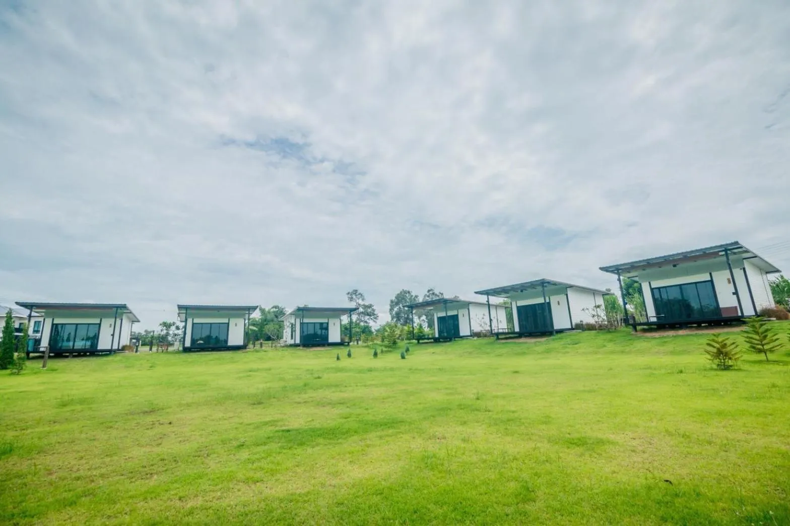 Mae On Village Resort