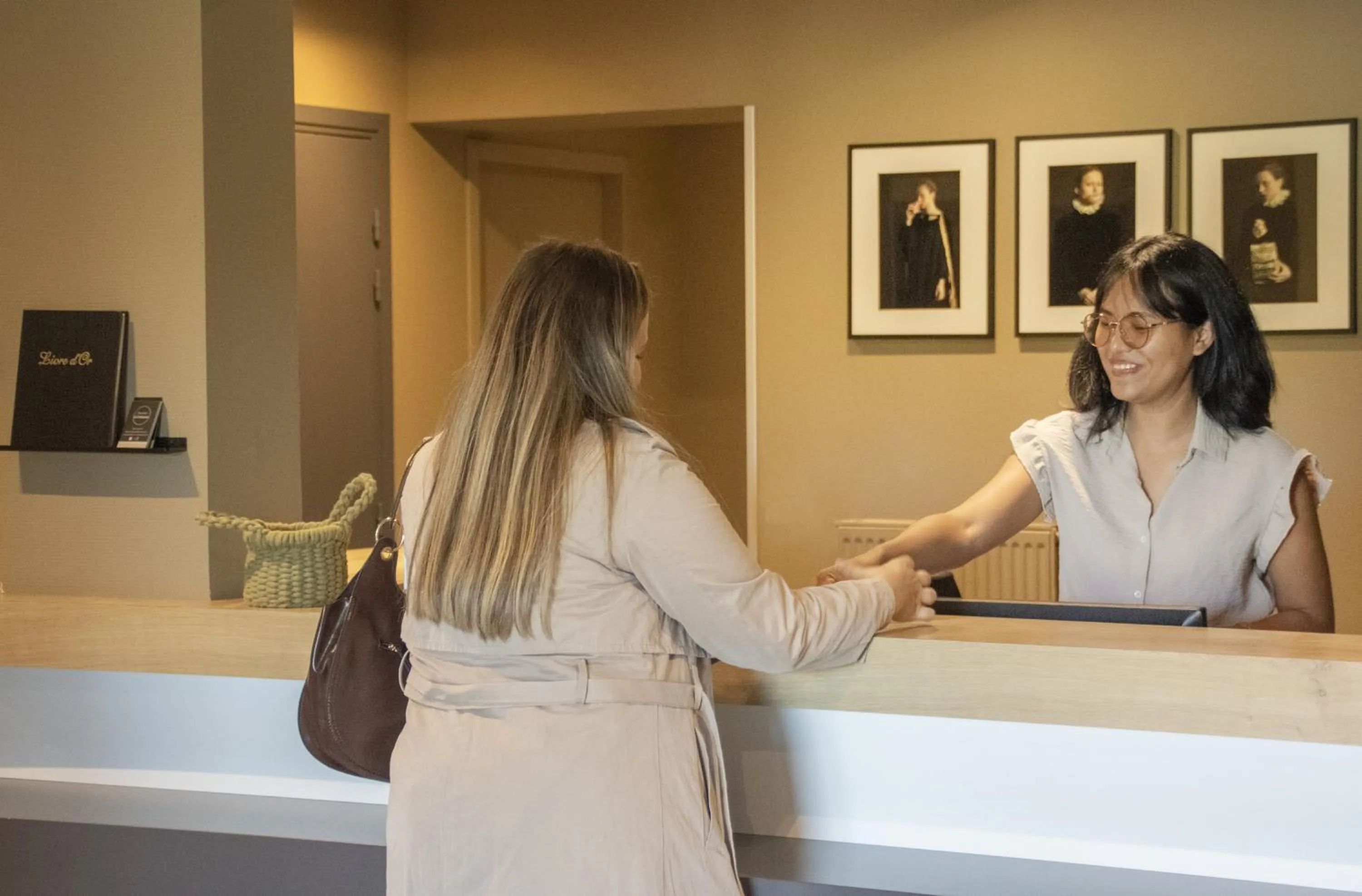 Lobby or reception in Hôtel le Corbusson Laval Ouest