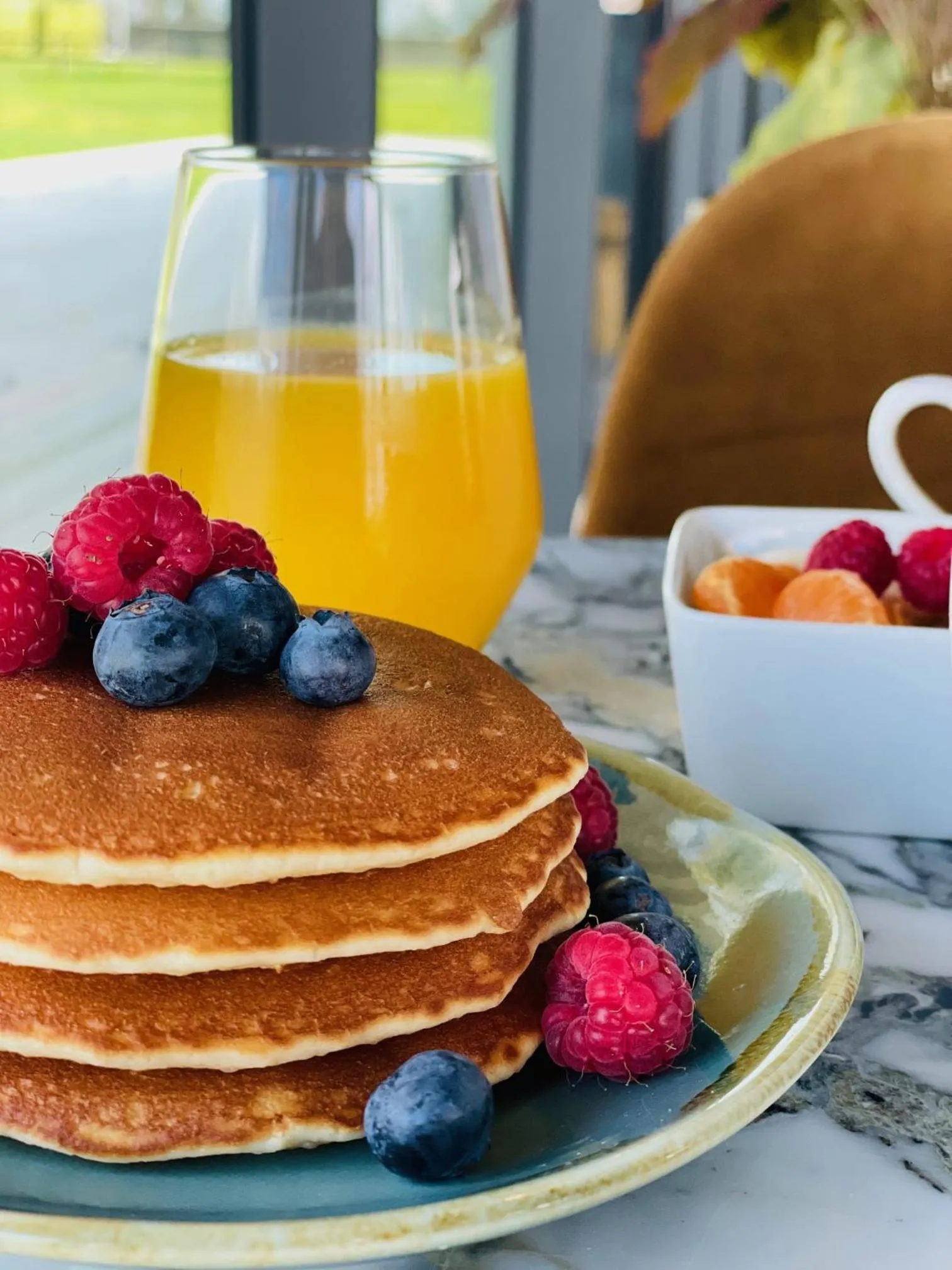 Breakfast in Hôtel le Corbusson Laval Ouest