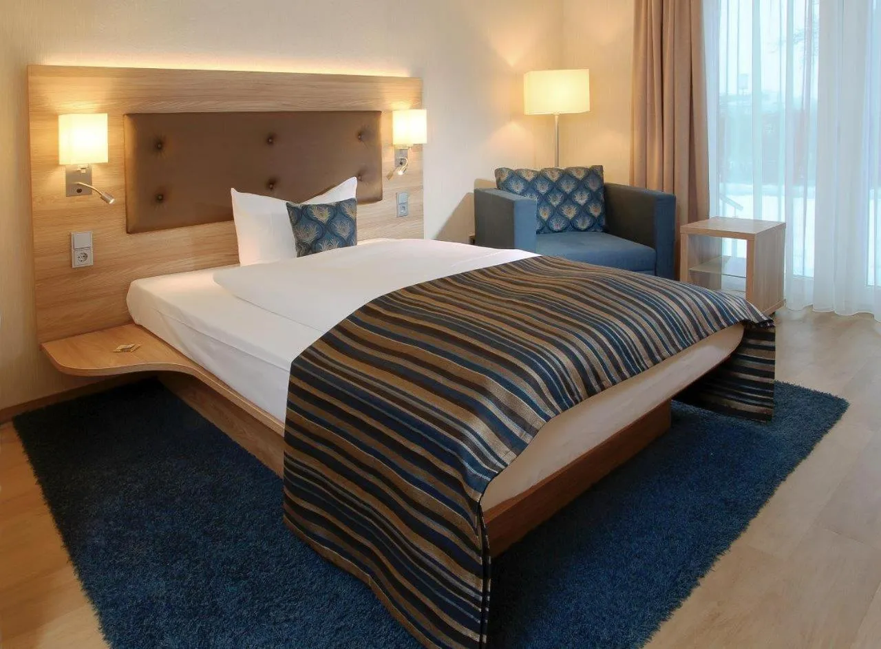 Staff, Bed in Hotel Simonshof