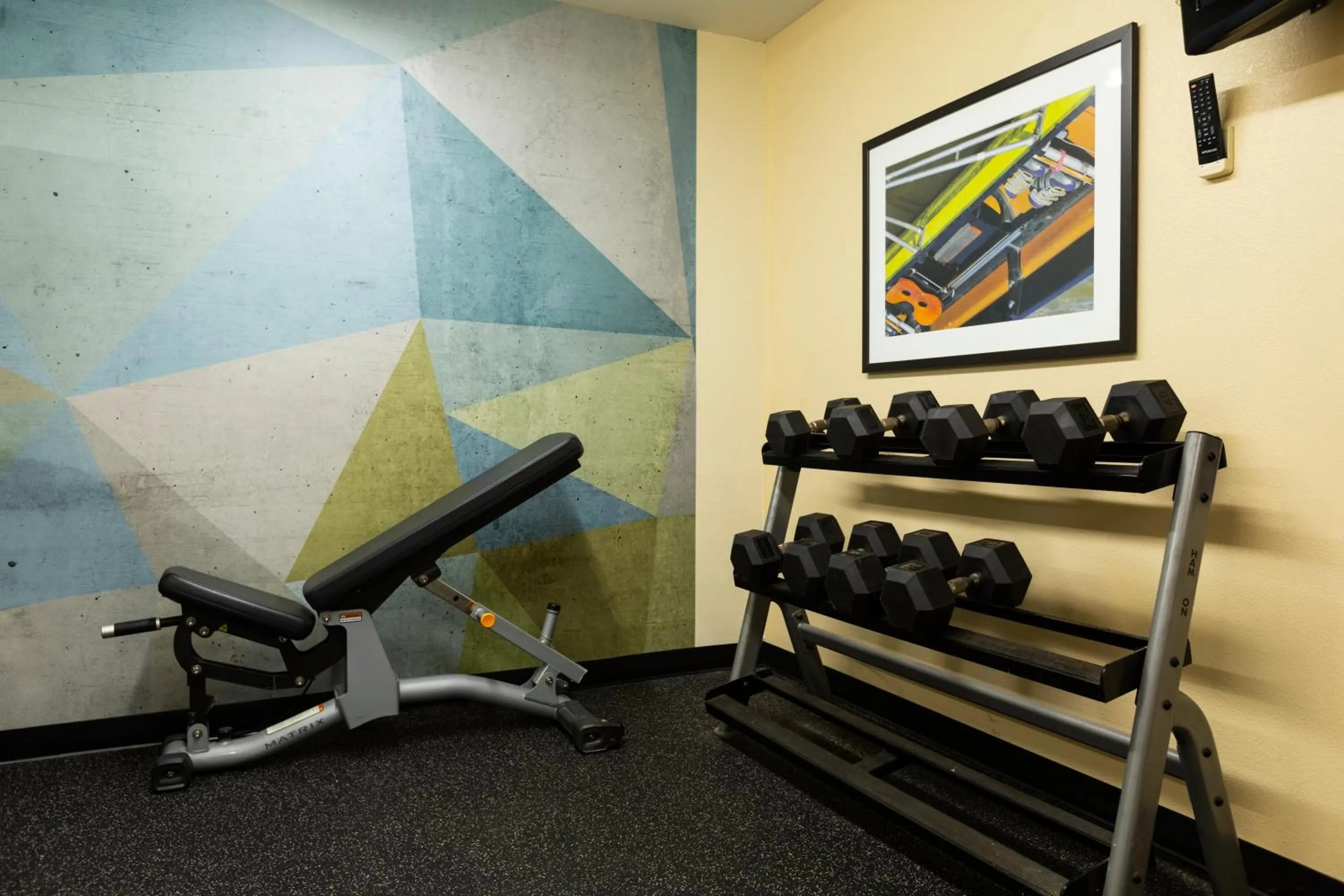 Fitness centre/facilities in Candlewood Suites Colonial Heights - Fort Lee by IHG