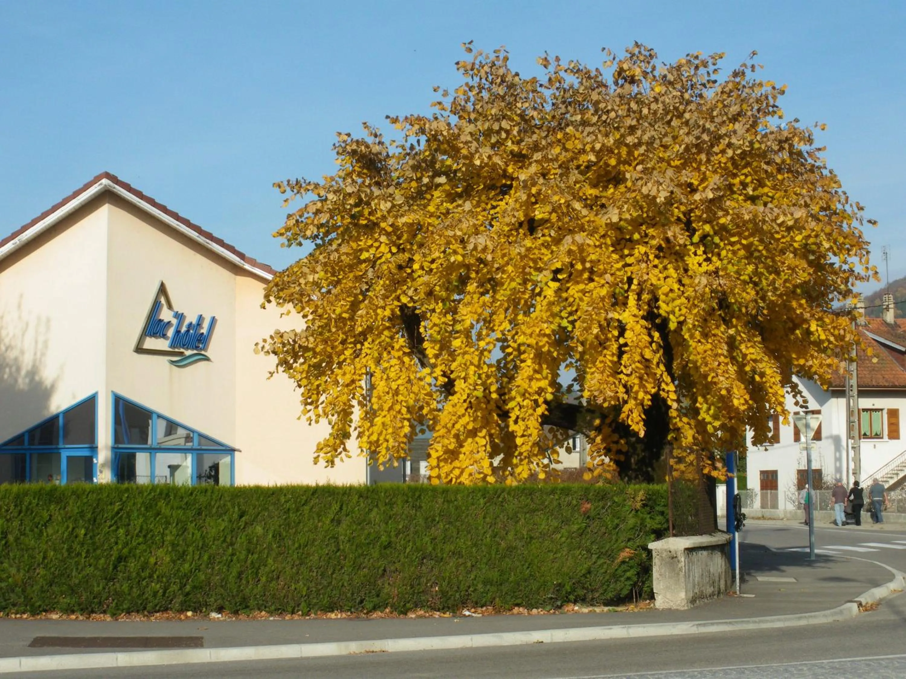 Facade/entrance in Lac'Hotel France