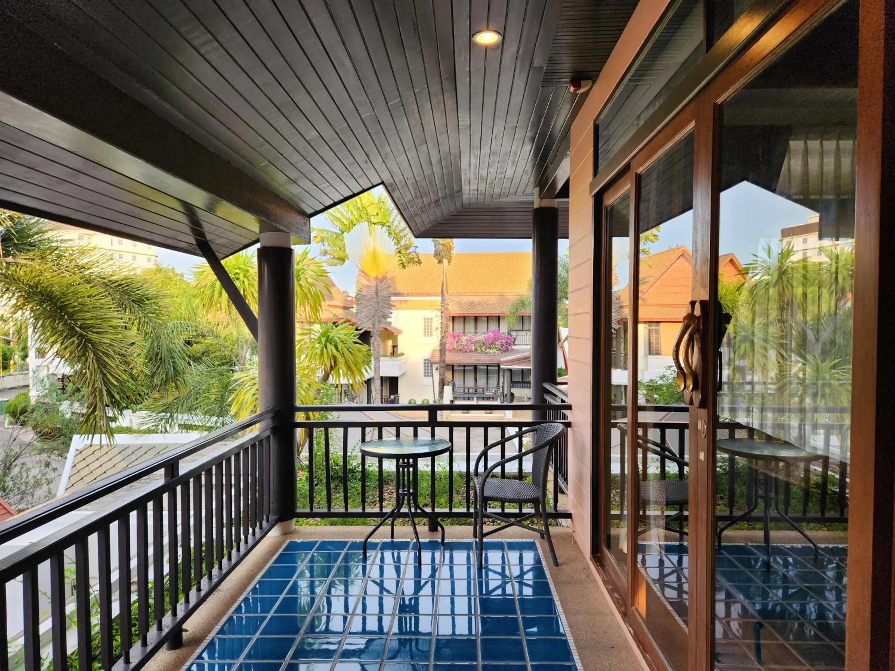 Patio in ปุณณภา พูล วิลล่า พัทยา Punnapha Pool Villa Pattaya