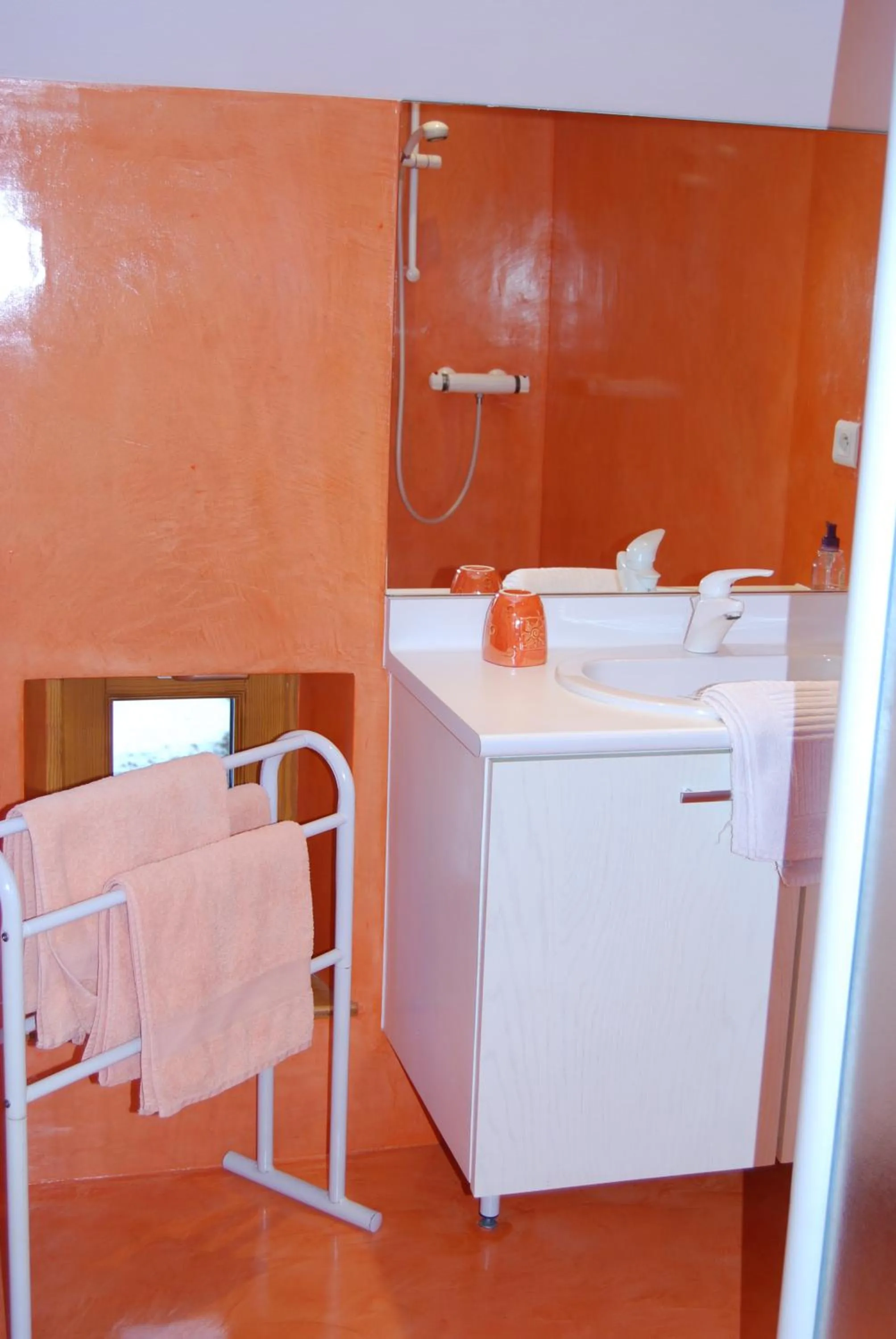 Bathroom in Chambre d'hôtes Kieffer Le Grand Bienfaisy