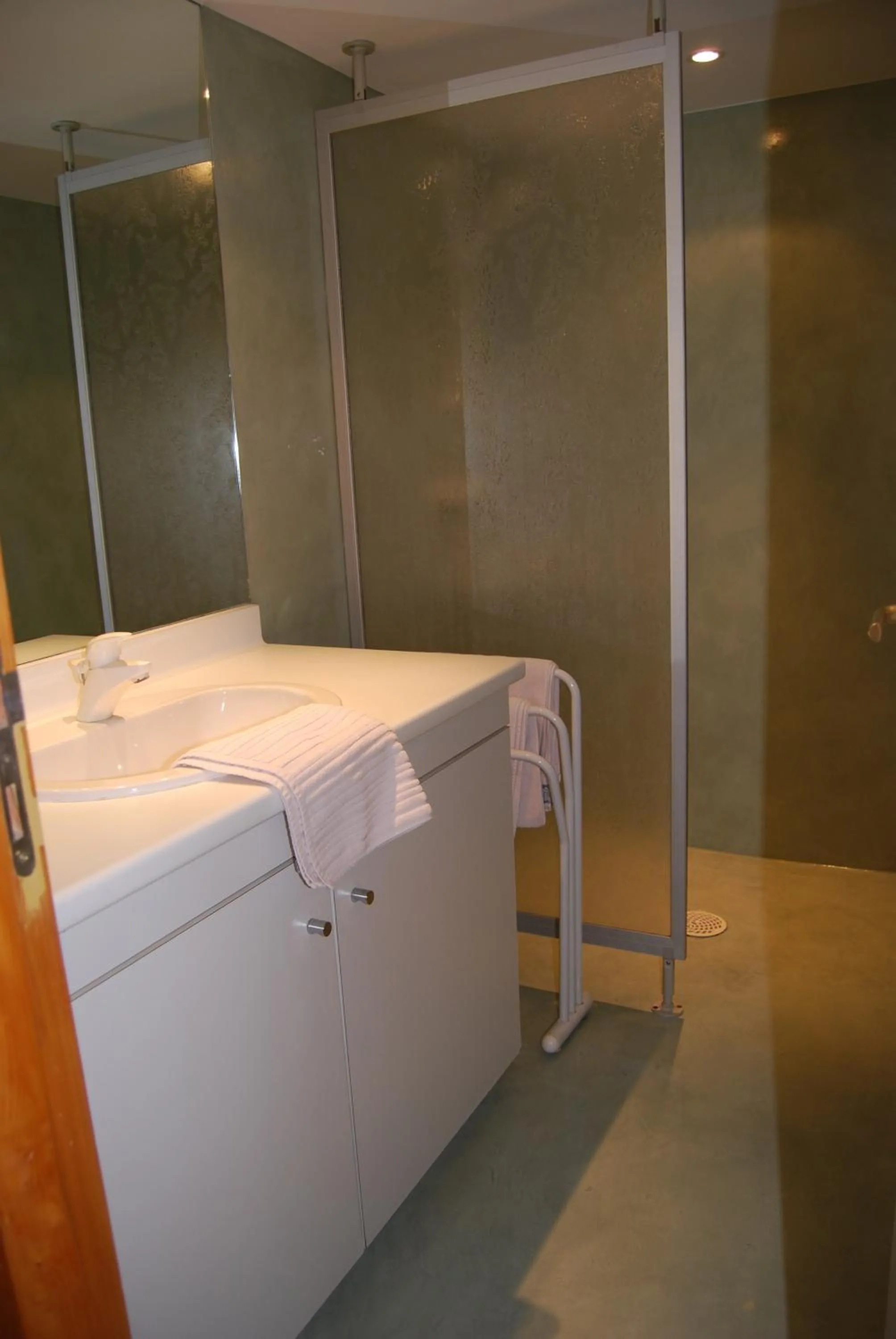 Bathroom in Chambre d'hôtes Kieffer Le Grand Bienfaisy