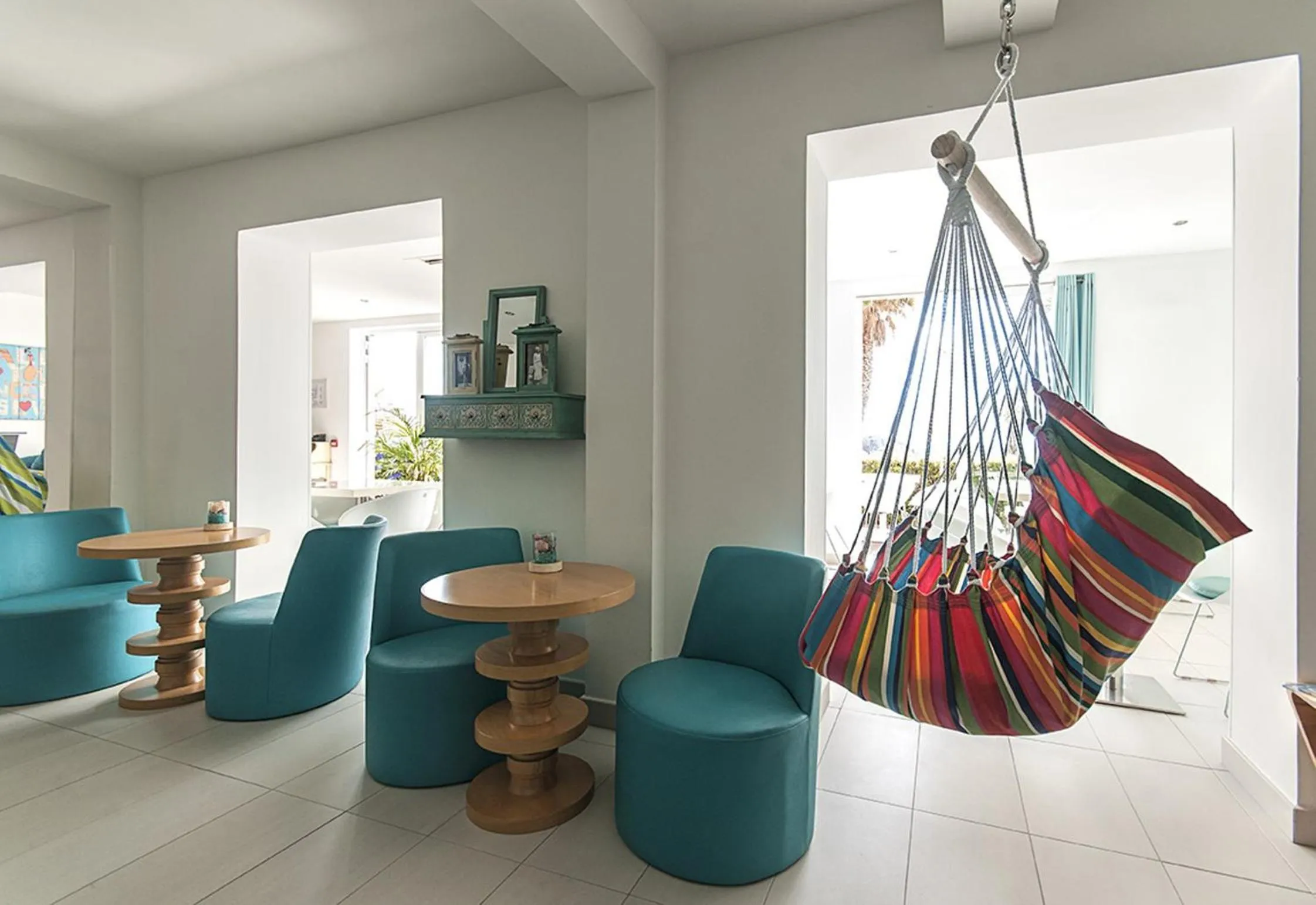 Communal lounge/ TV room in Mareta View - Boutique Bed & Breakfast