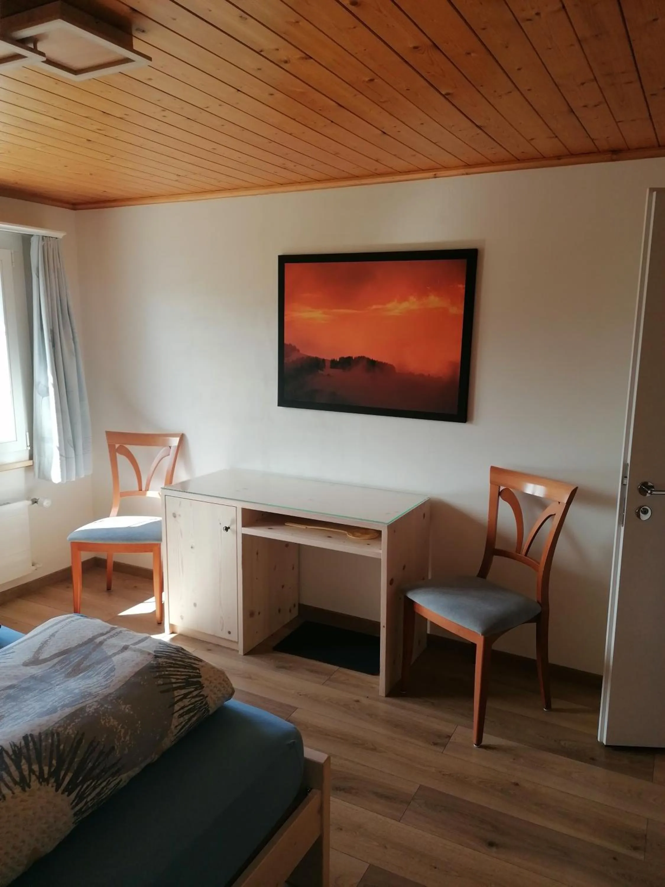 Photo of the whole room, Bed in Gasthaus Bären Schlatt