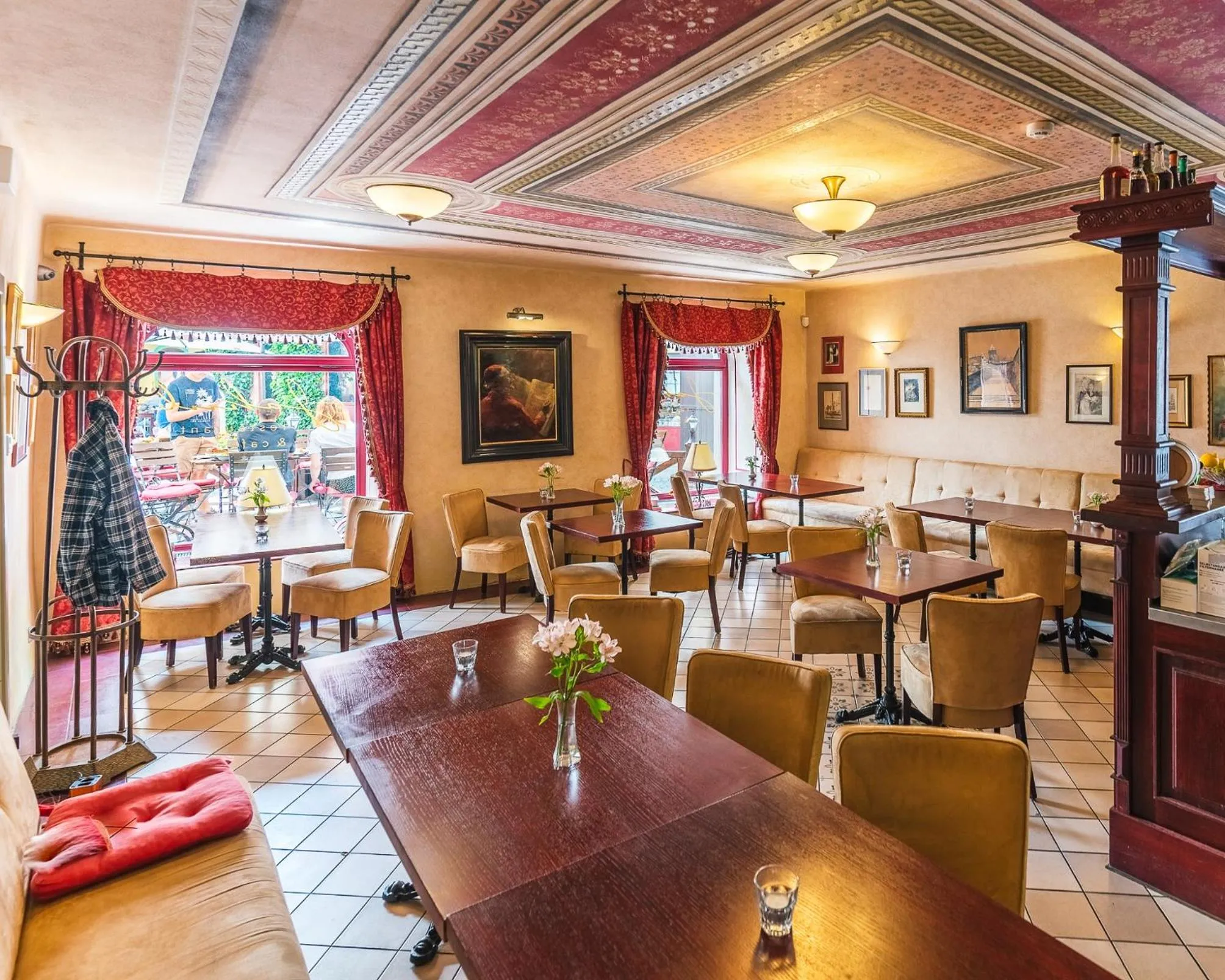 Restaurant/places to eat in Hotel Krčínův Dům