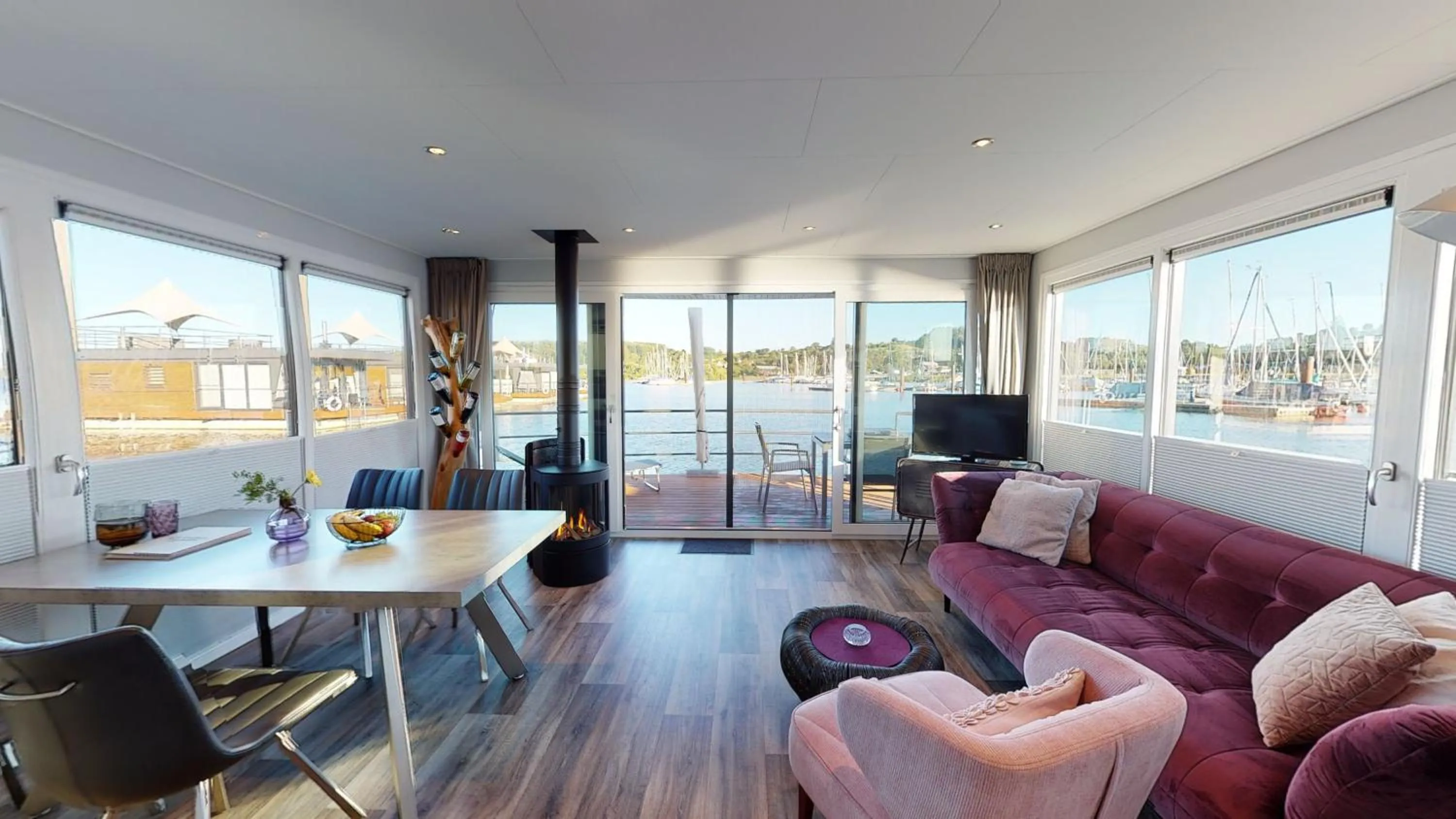 Living room in Floating Village Brombachsee