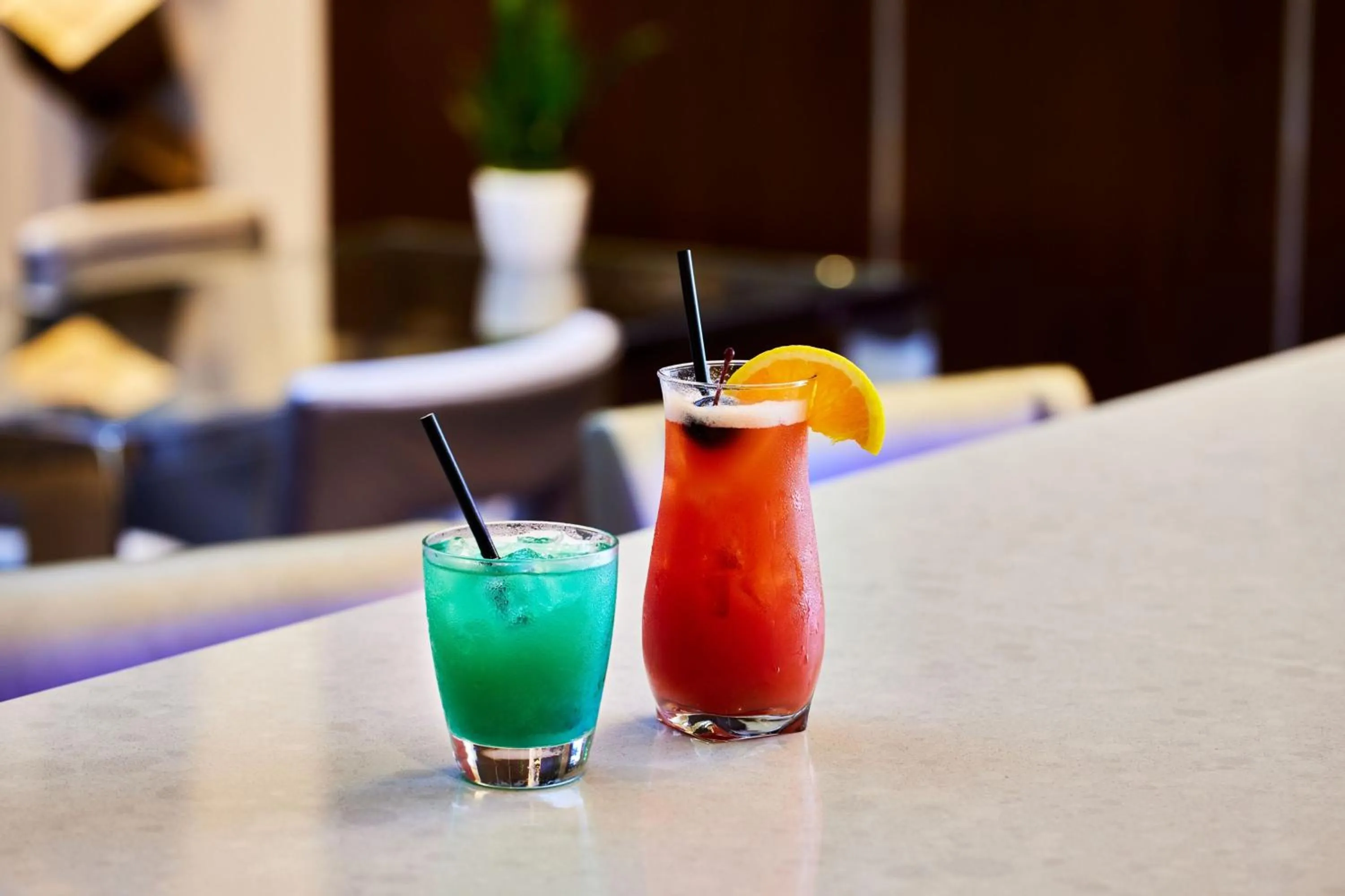 Lounge or bar in AC Hotel by Marriott New Orleans French Quarter