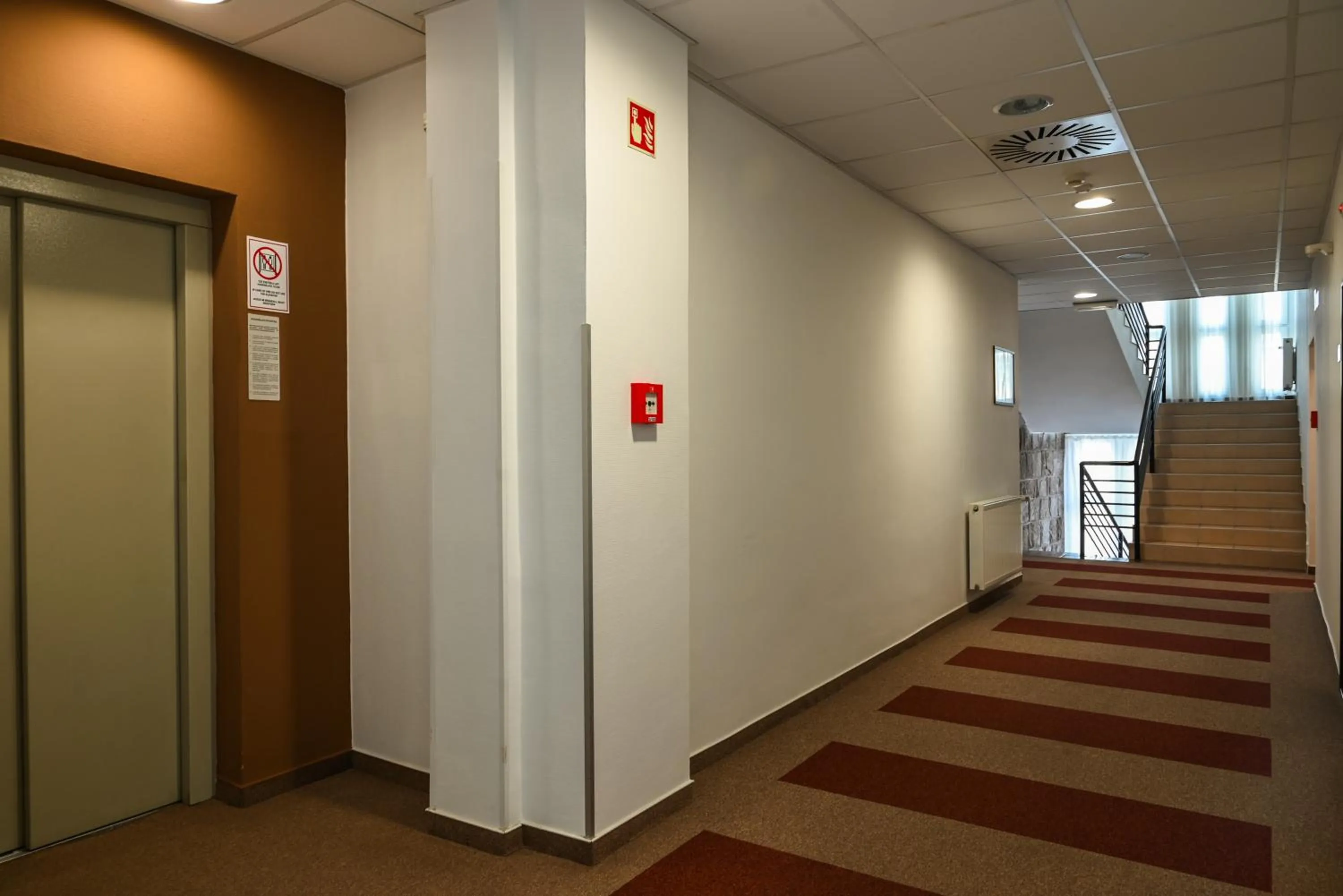 elevator in Hotel Opal Superior - Adults Only