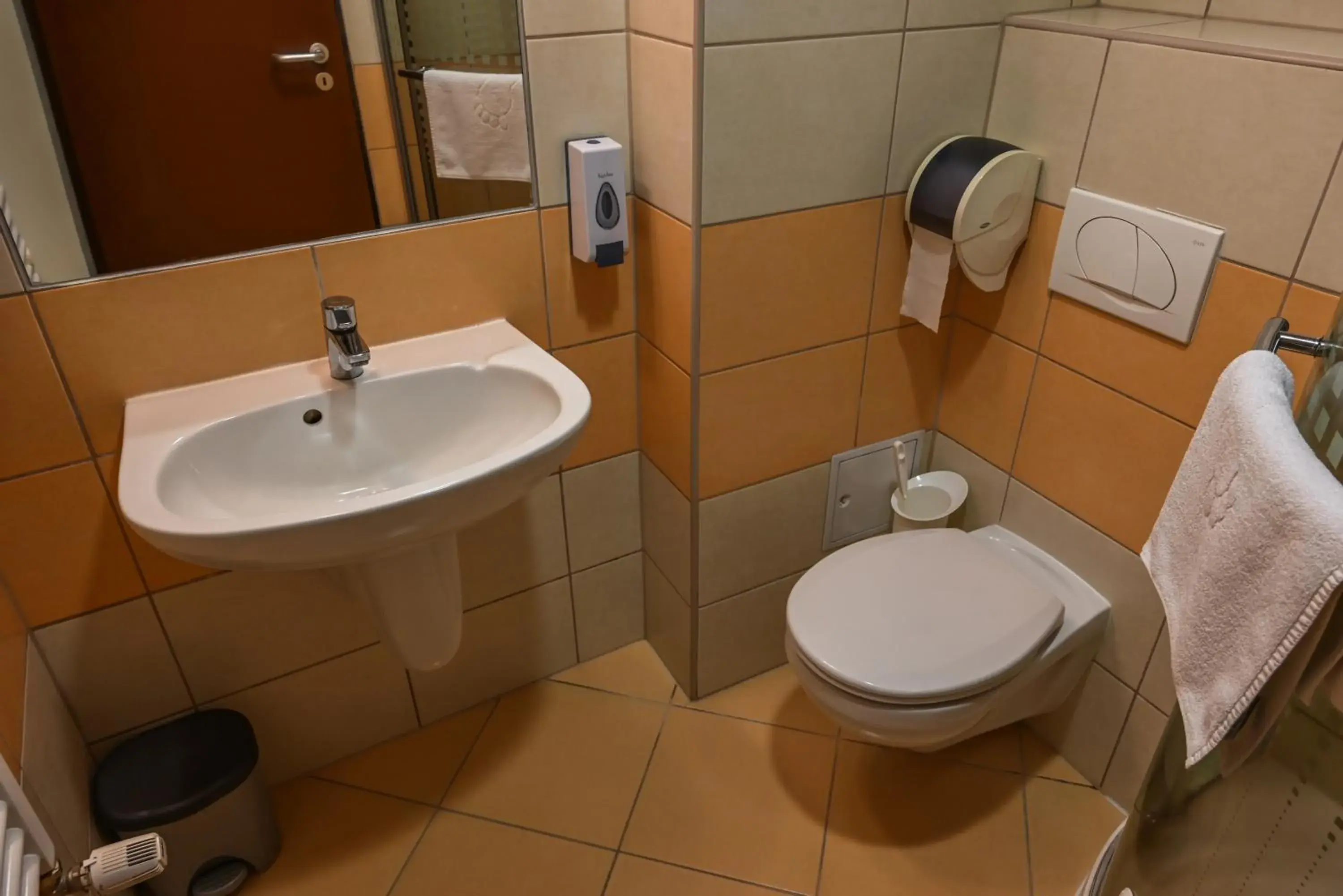 Standard Double Room - single occupancy in Hotel Opal Superior - Adults Only Standard Double Room - single occupancy in Hotel Opal Superior - Adults Only