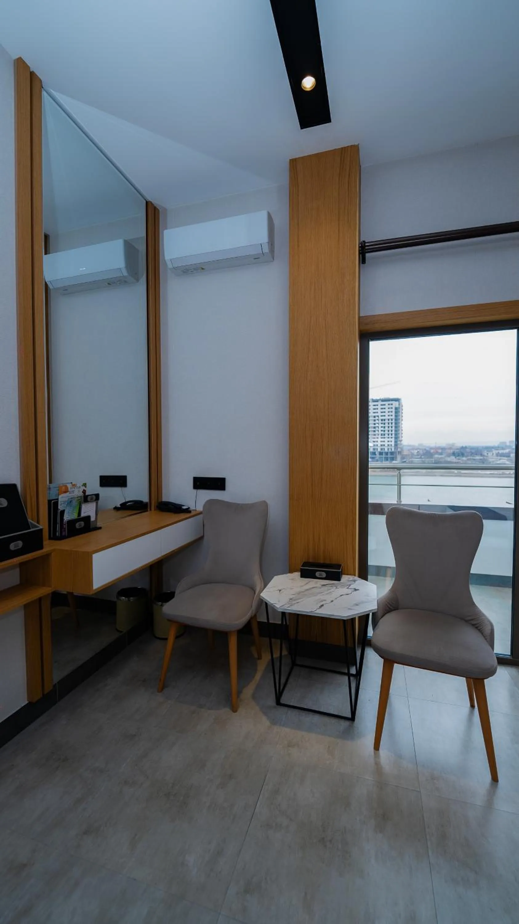 Parliament Palace Hotel