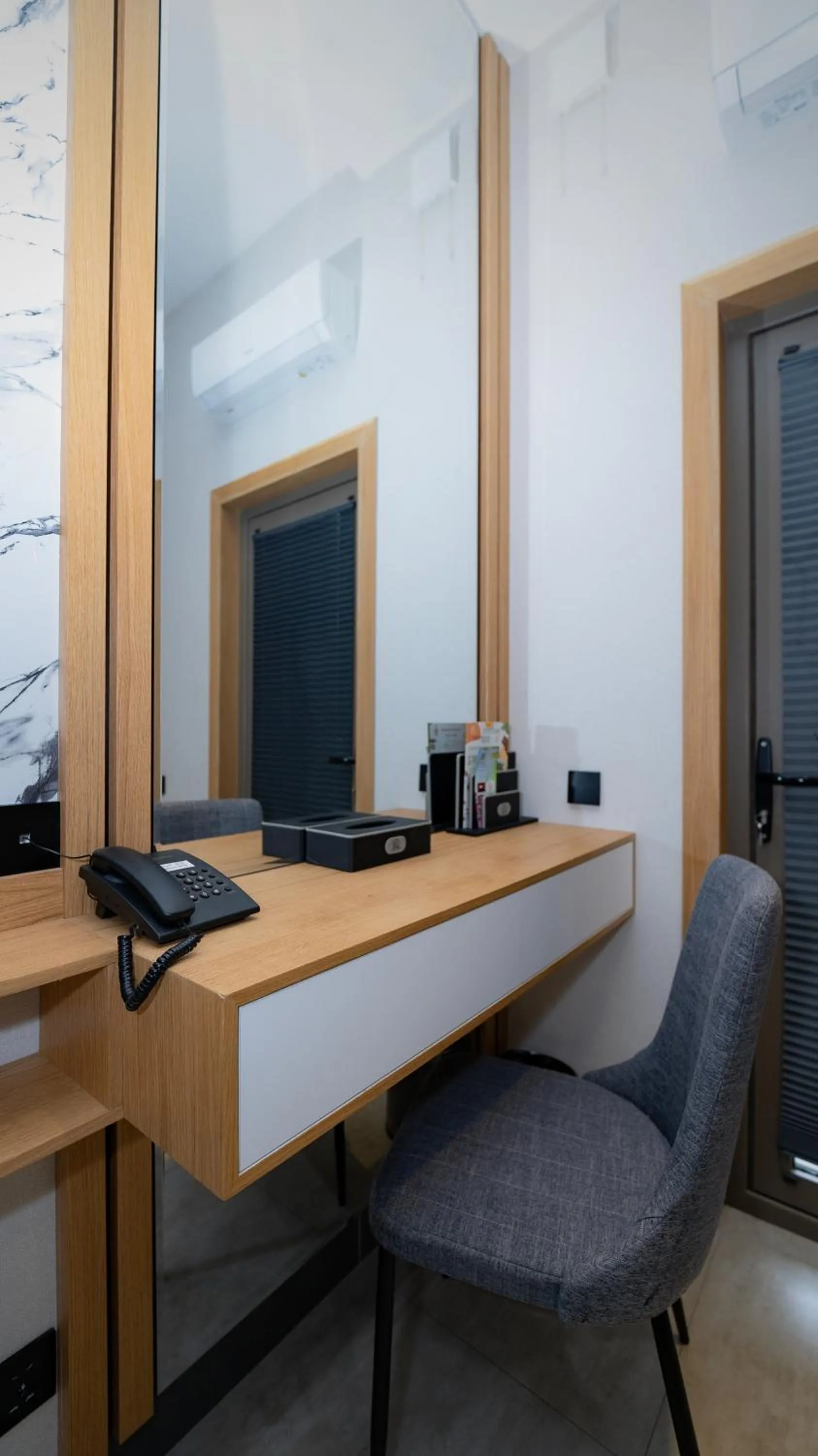 Parliament Palace Hotel