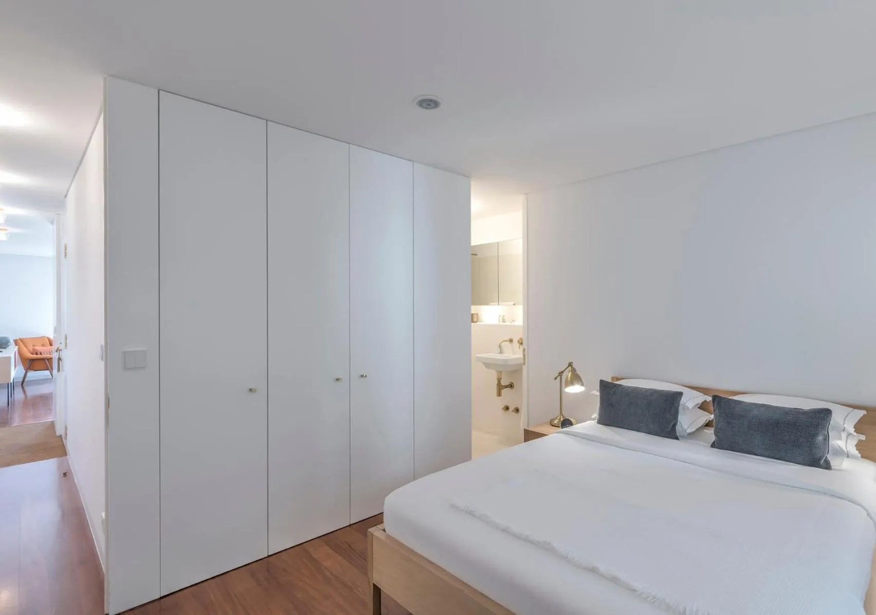 Bathroom, Bed in Oporto Street das Aldas - River View