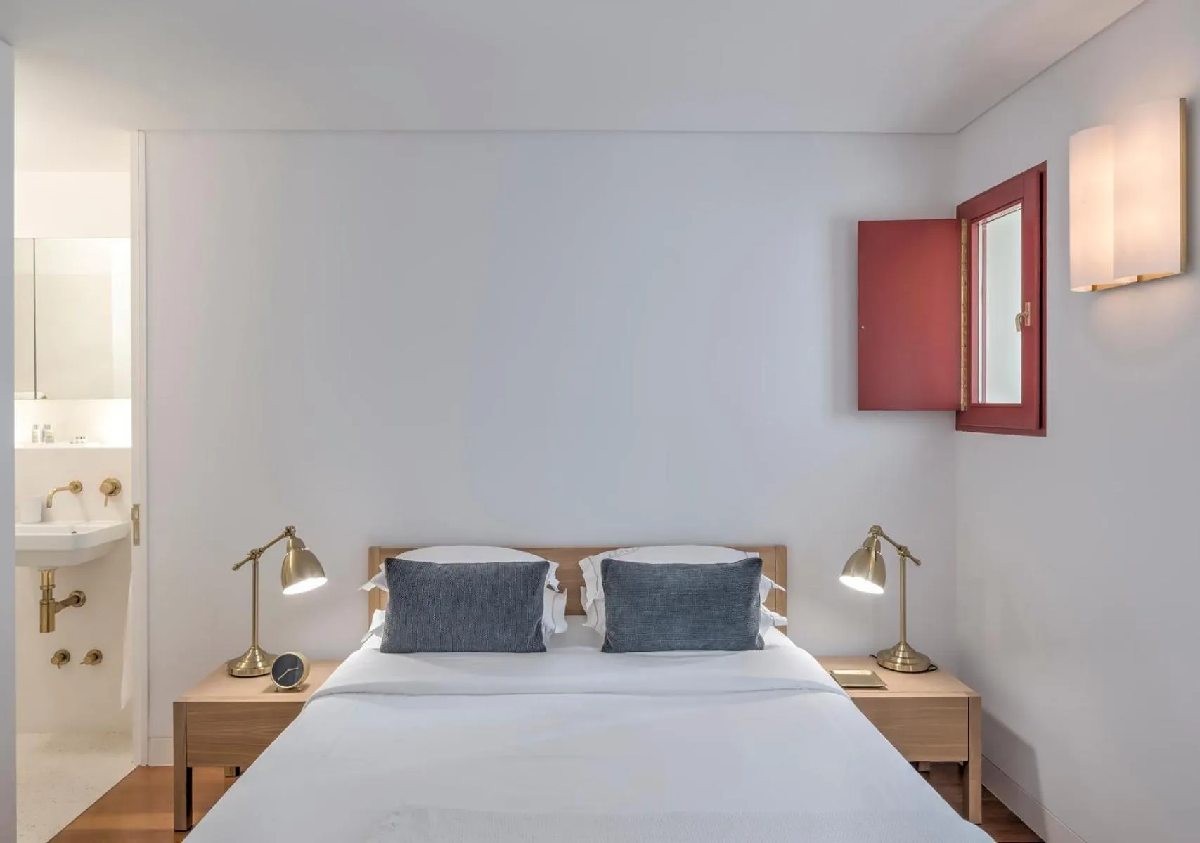 Bedroom, Bed in Oporto Street das Aldas - River View