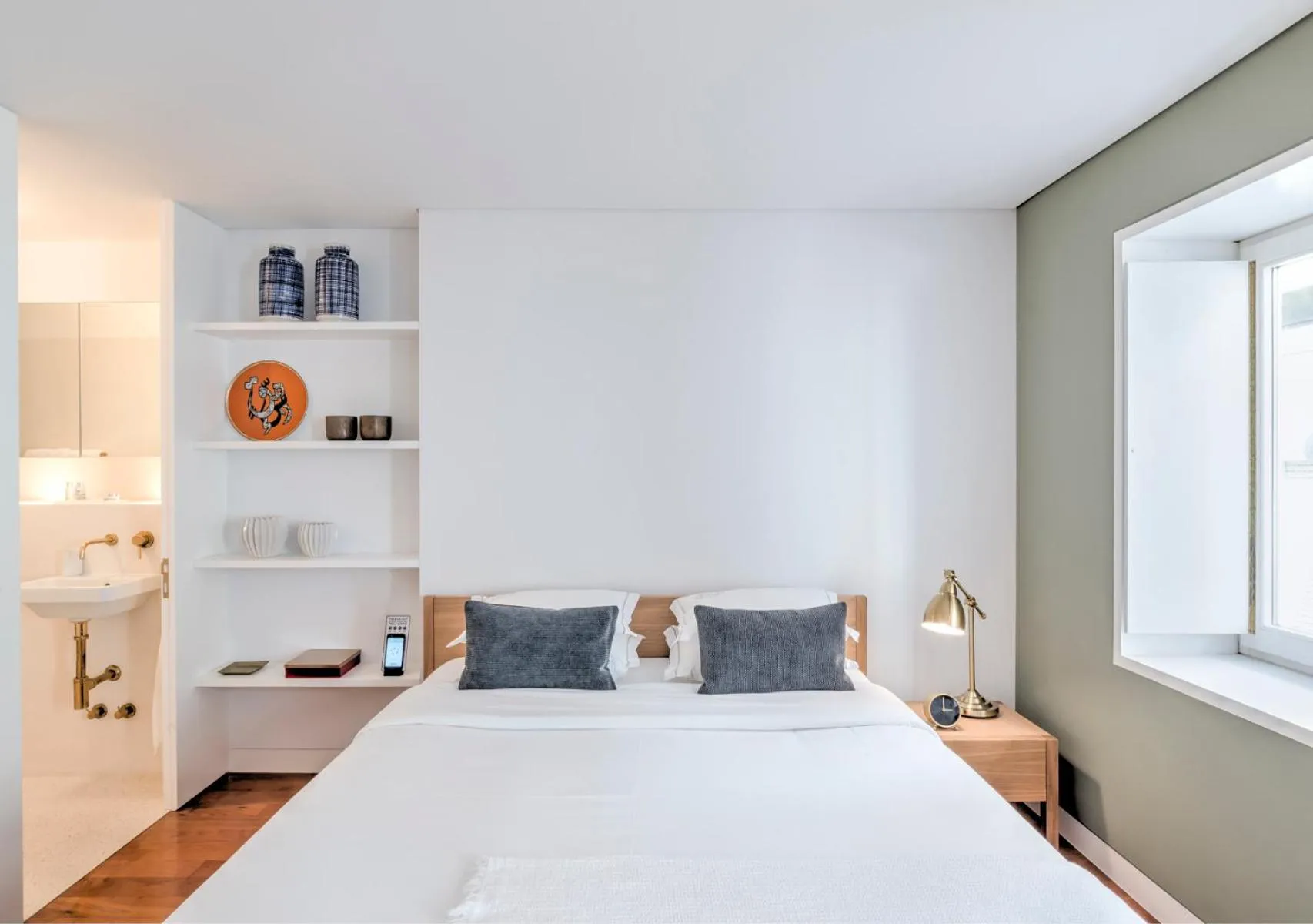 Bedroom, Bed in Oporto Street das Aldas - River View