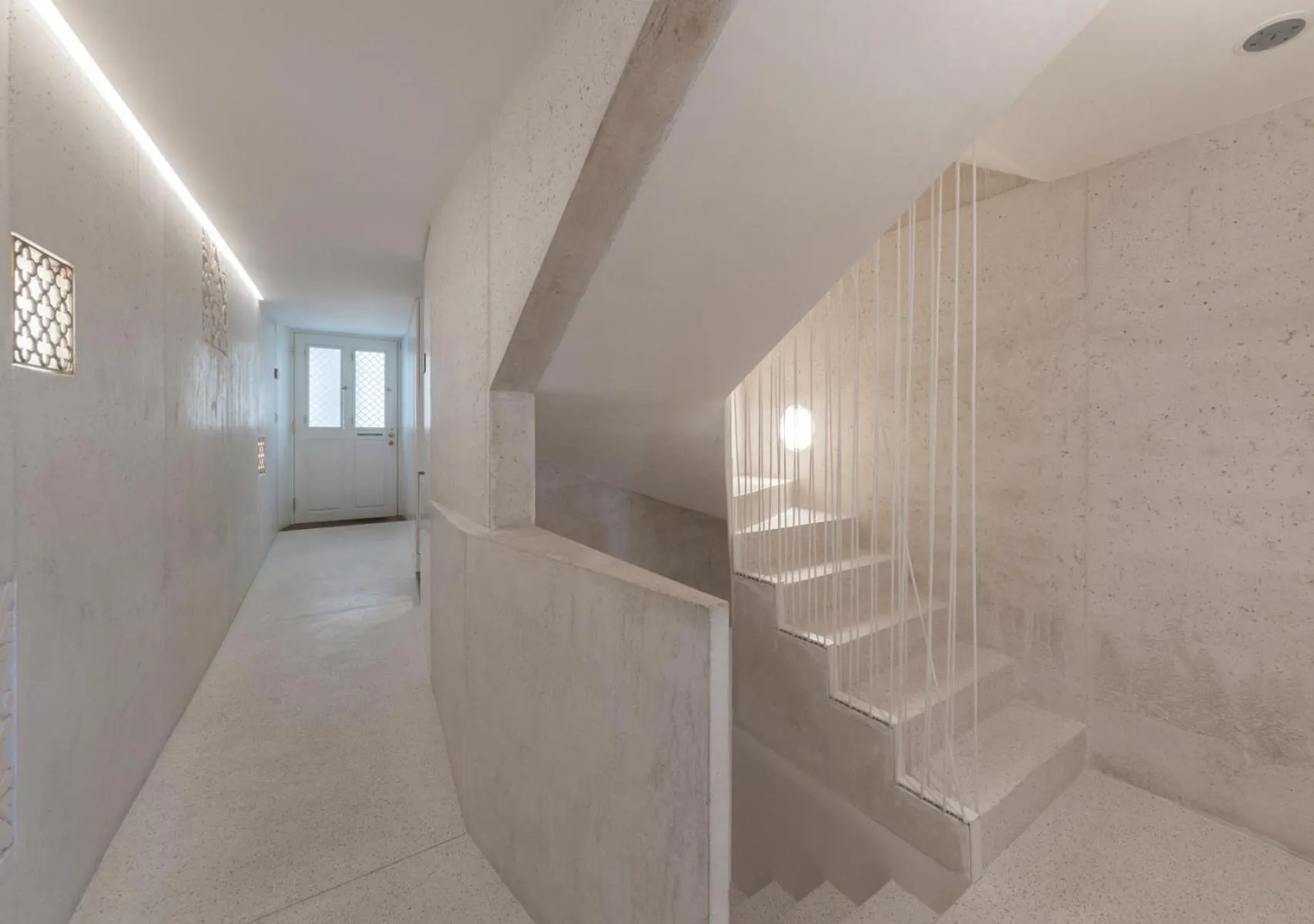 Facade/entrance in Oporto Street das Aldas - River View