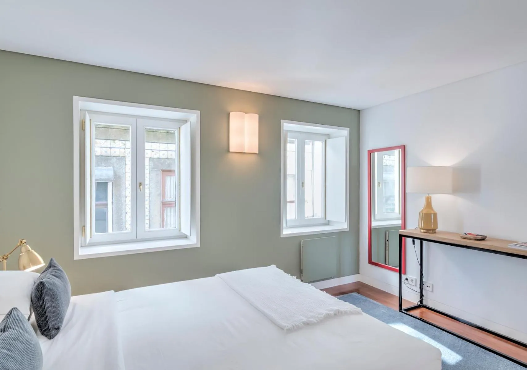 Bedroom, Bed in Oporto Street das Aldas - River View