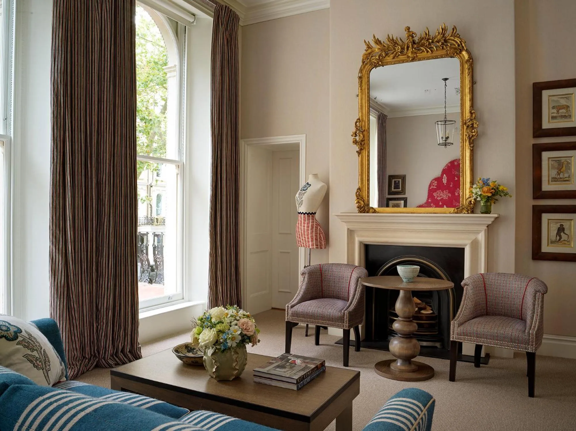 Living room in Knightsbridge Hotel, Firmdale Hotels