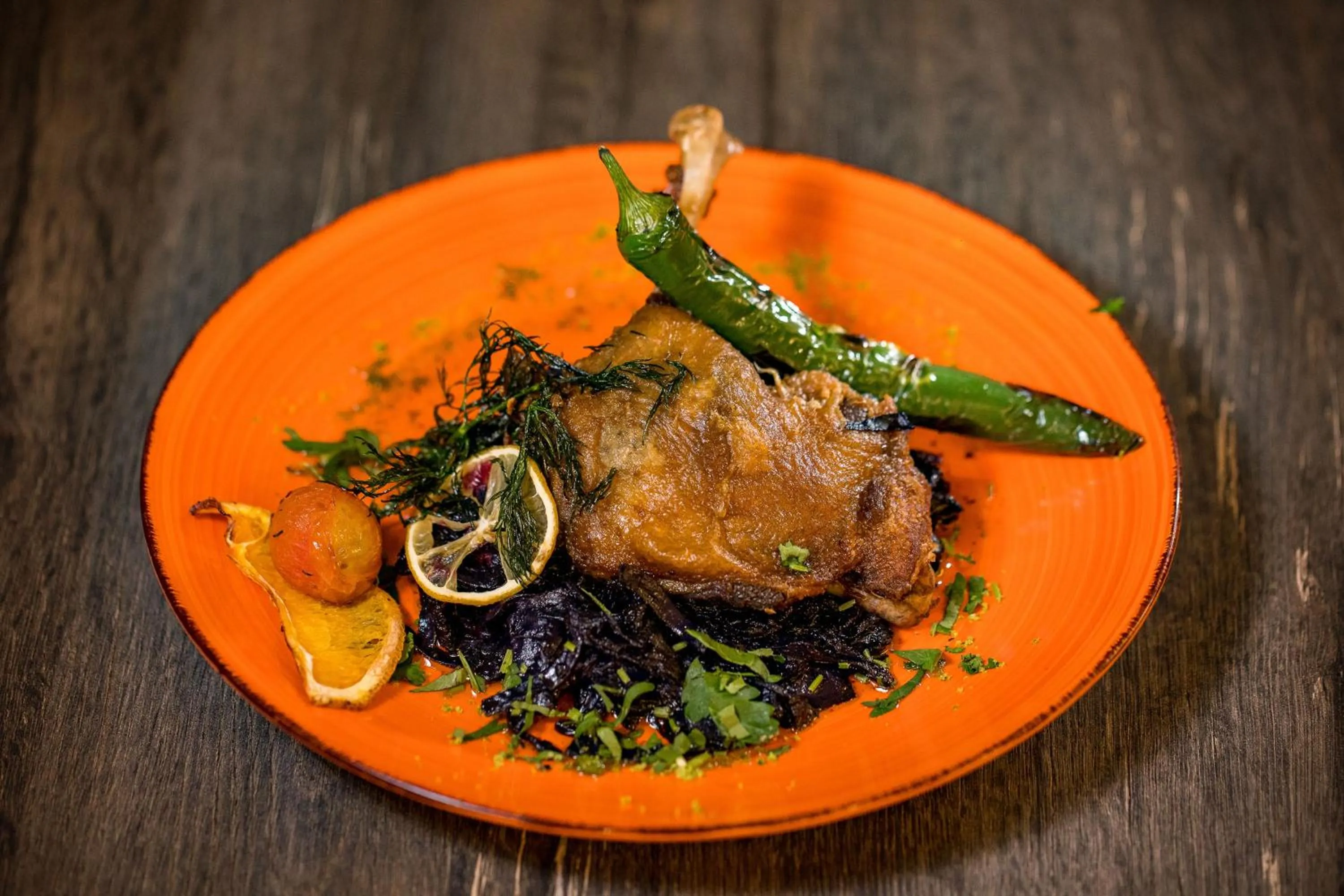 Restaurant/places to eat in Samaa Hotel