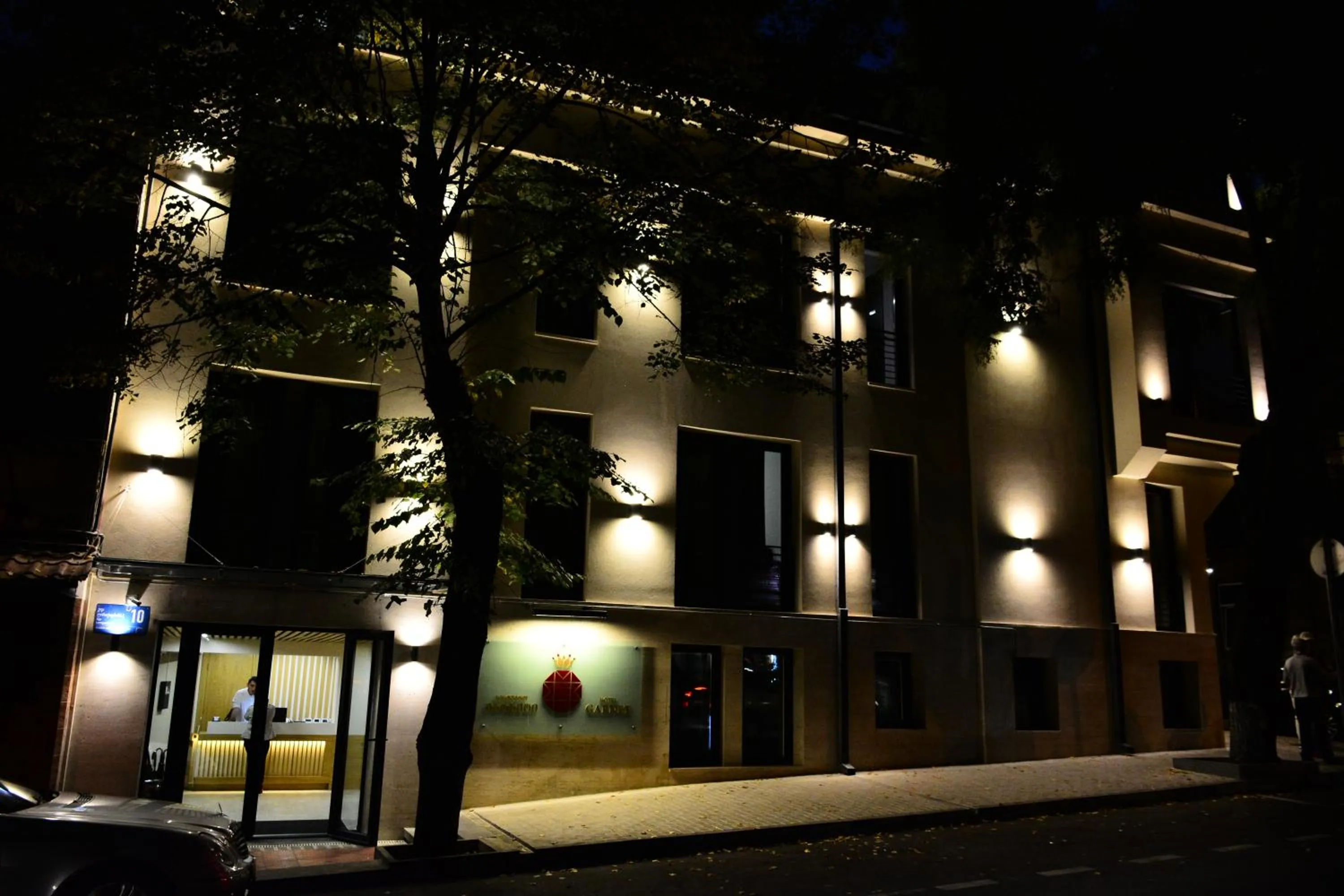 Facade/entrance in Hotel Garnet Tbilisi