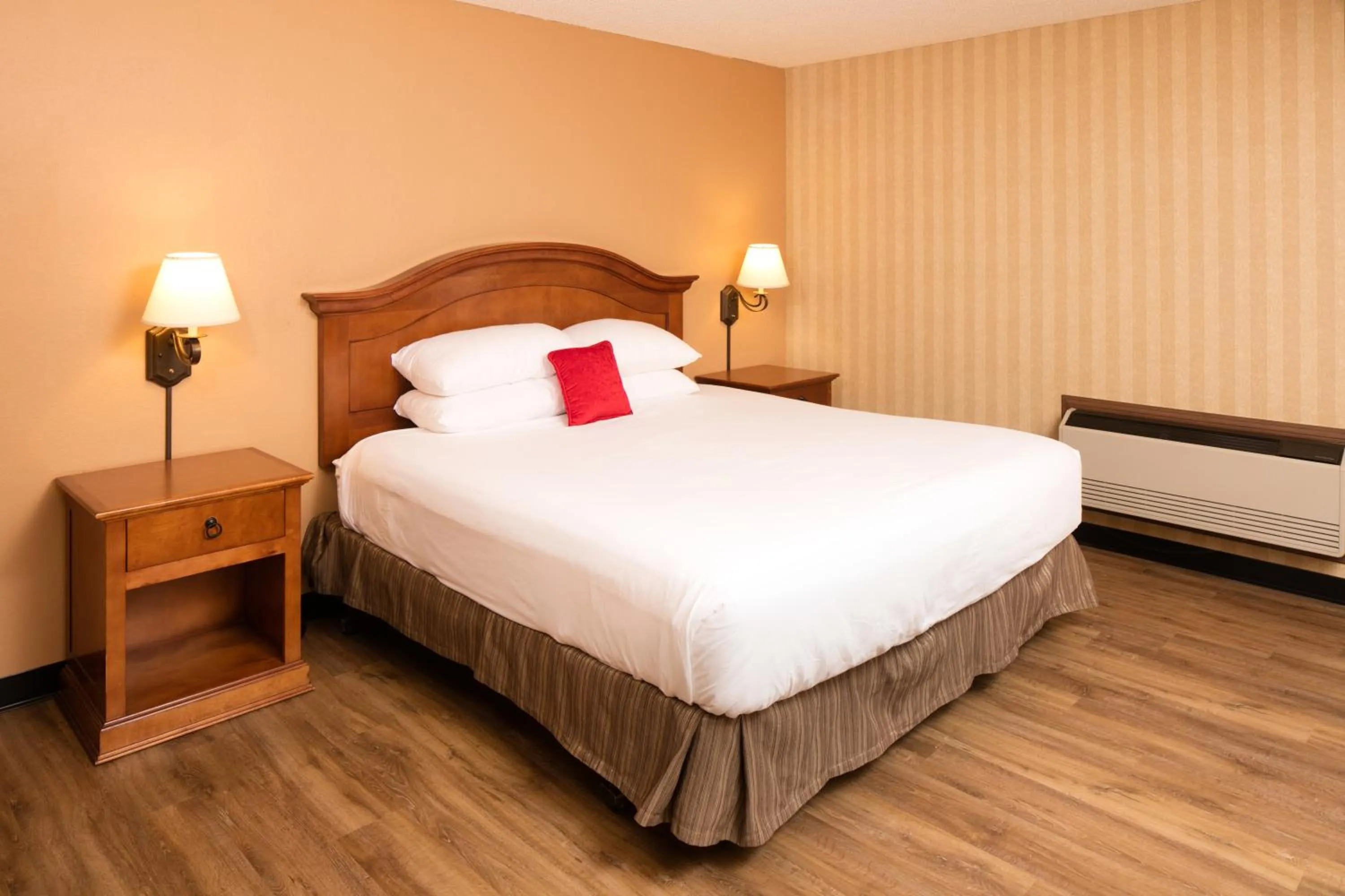 Bed in Red Lion Hotel Twin Falls