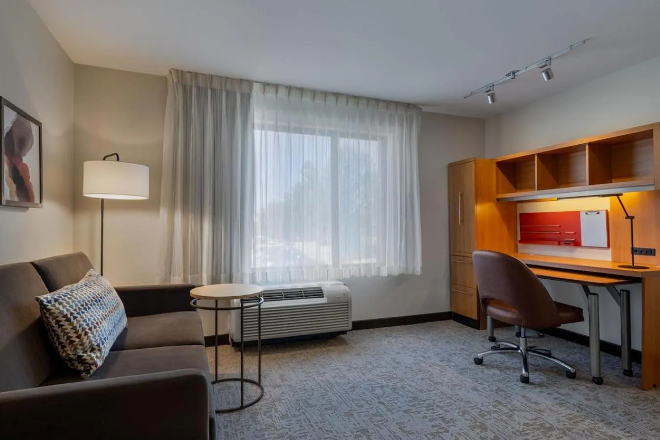 Living room in TownePlace Suites by Marriott Albuquerque North