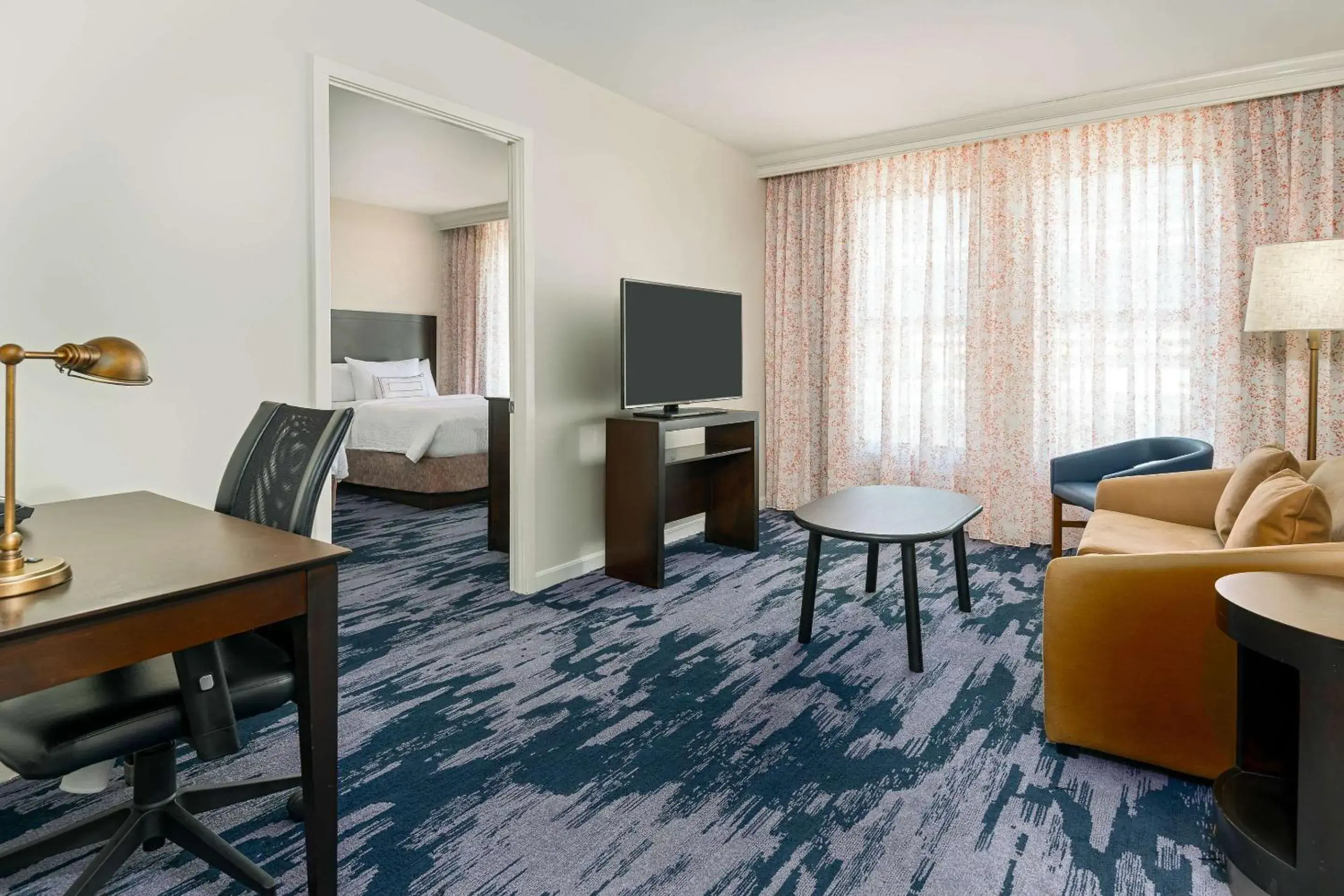 Double Suite with Two Double Beds and City View - Non Smoking in The Connally Hotel Downtown Atlanta, an Ascend Collection Hotel Double Suite with Two Double Beds and City View - Non Smoking in The Connally Hotel Downtown Atlanta, an Ascend Collection Hotel