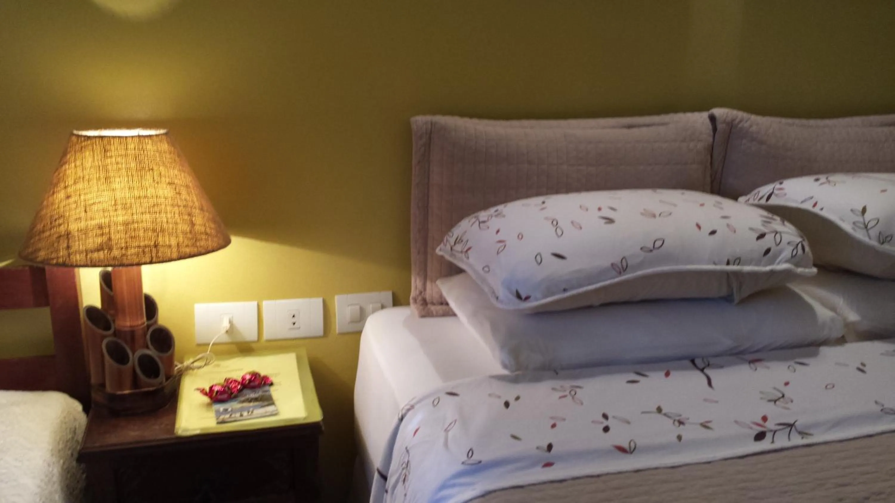 Photo of the whole room, Bed in Pousada Enseada das Conchas