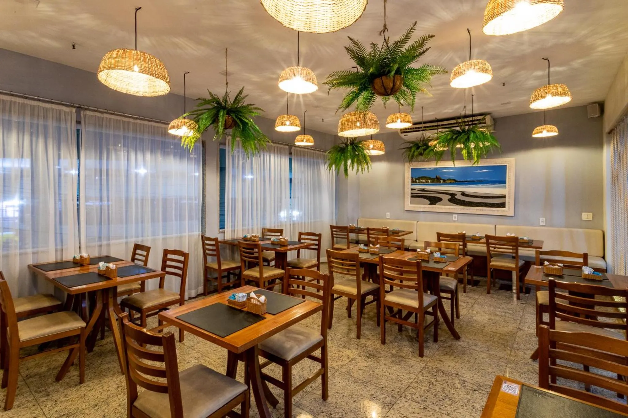 Restaurant/places to eat in Fluminense Hotel