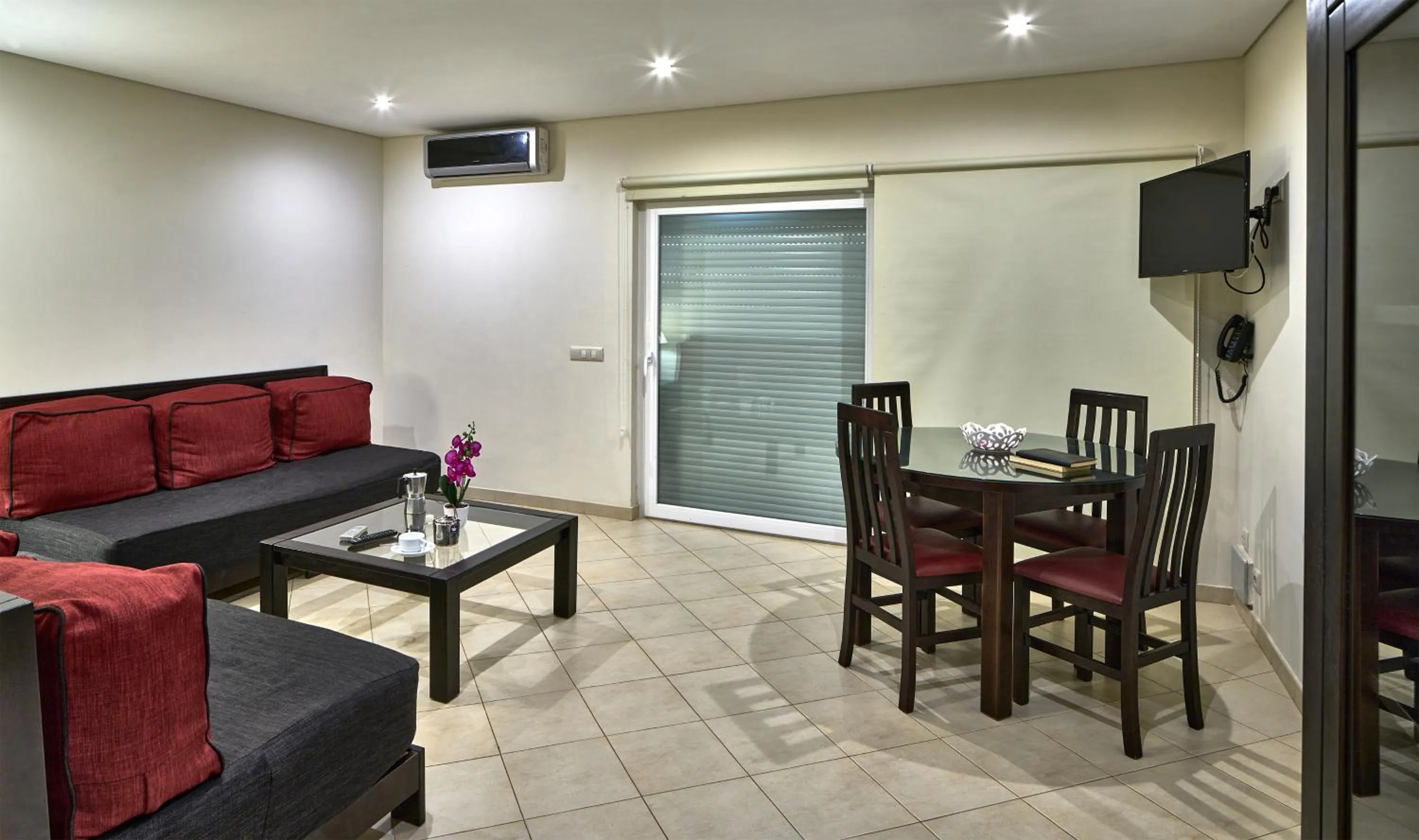 Living room in Parque Mourabel, Oásis Village & Pé do Lago