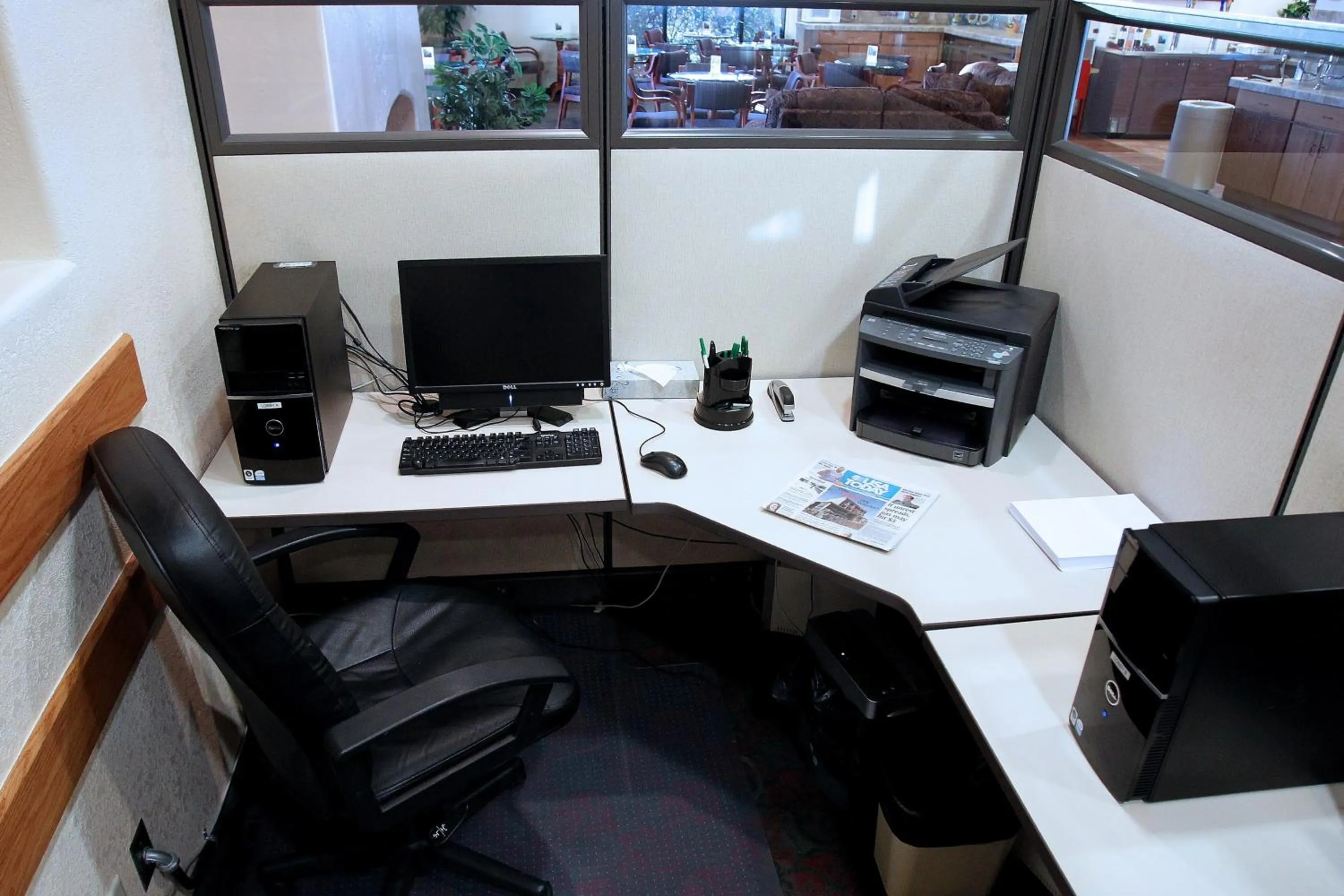 Business facilities in Gateway Studio Suites