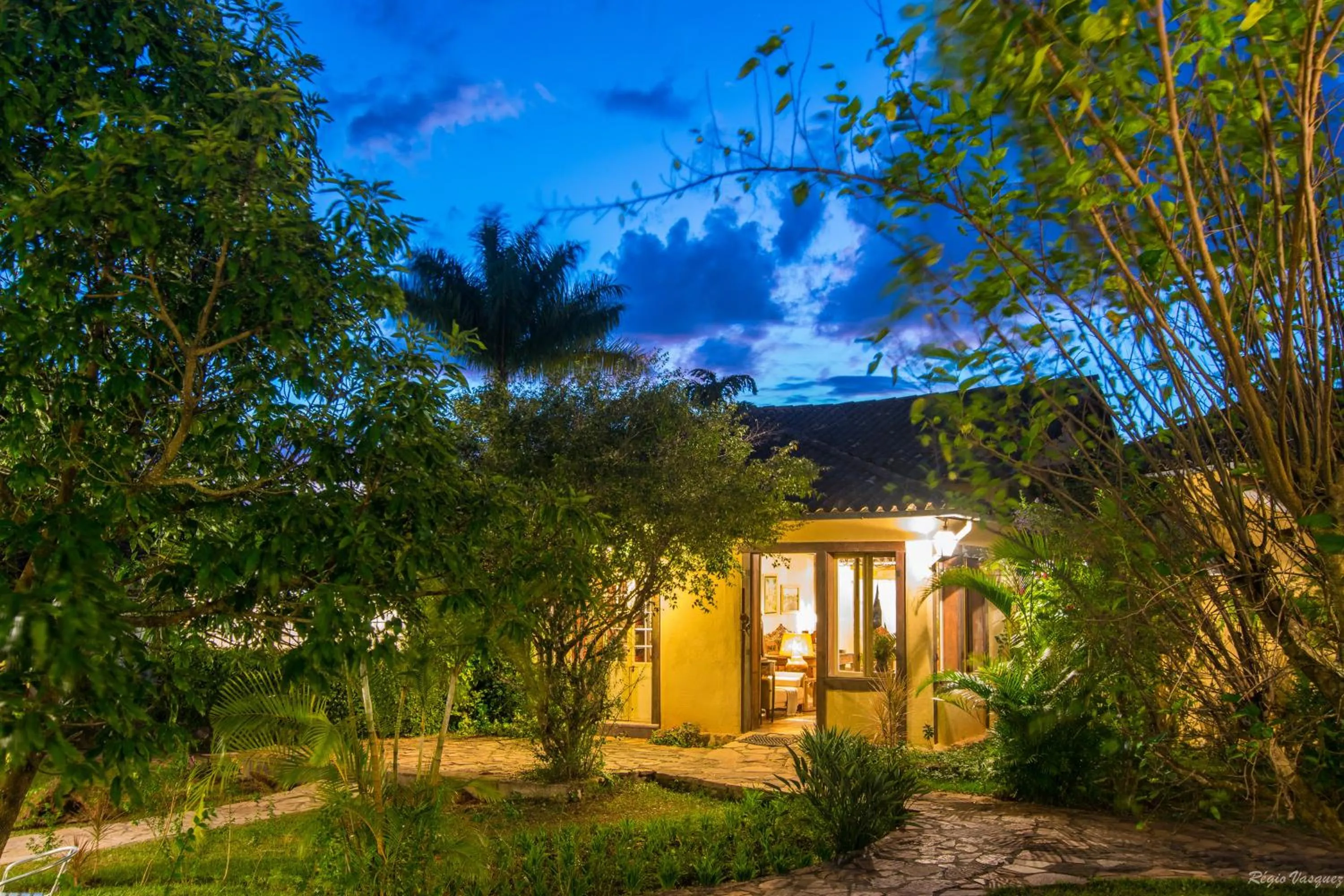 Night in Pousada Paço do Lavradio