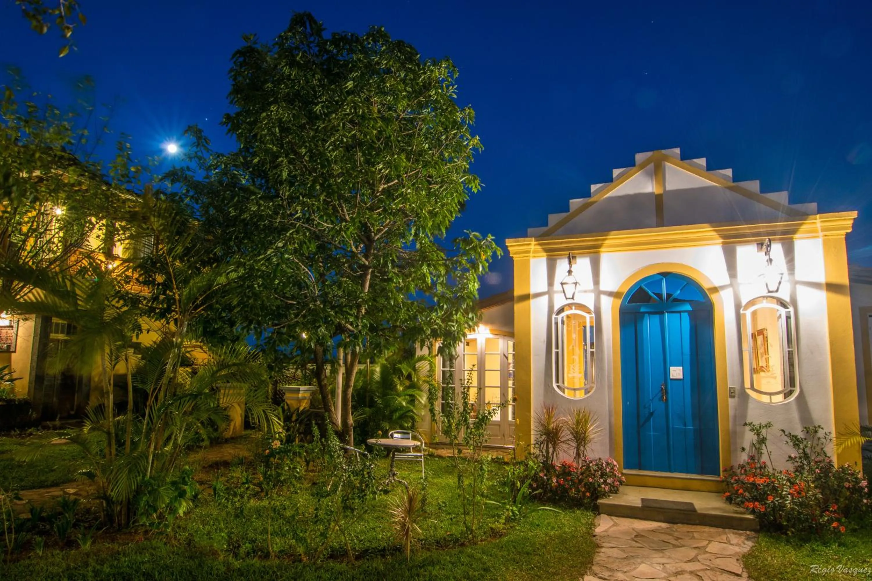 Night in Pousada Paço do Lavradio