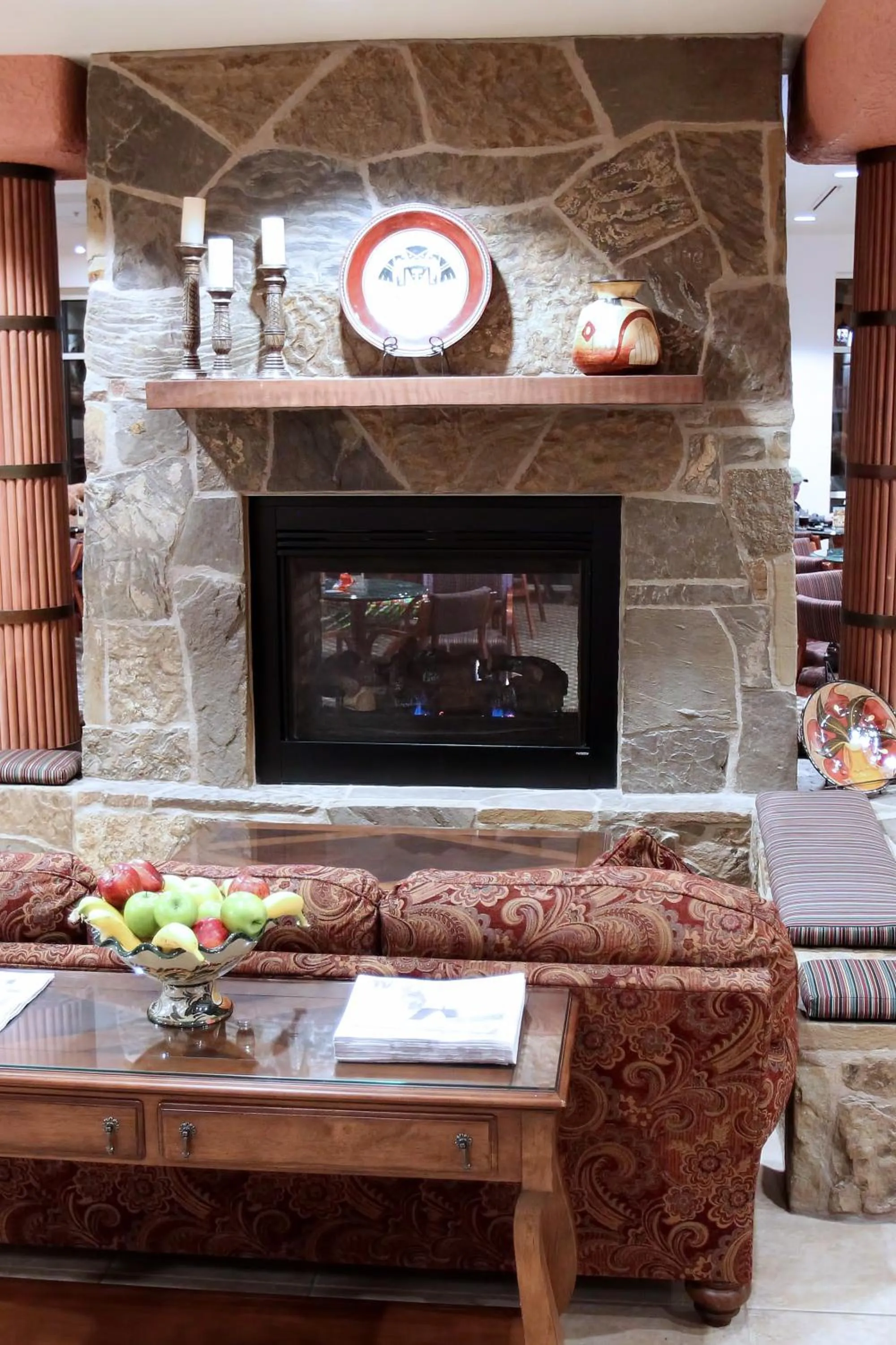 Lobby or reception in Garden Place Suites