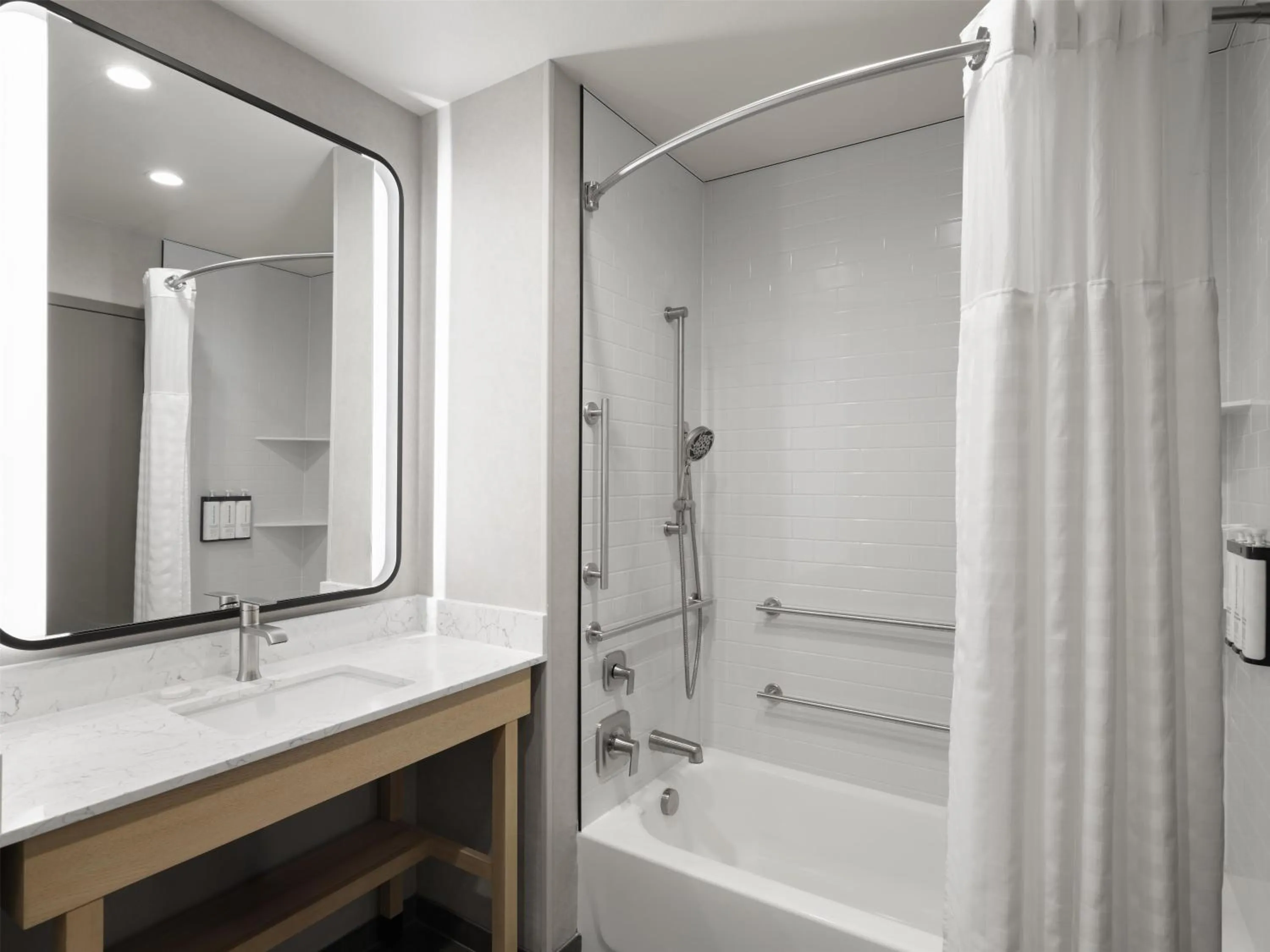 Bathroom in Hyatt Place Springdale - Zion National Park