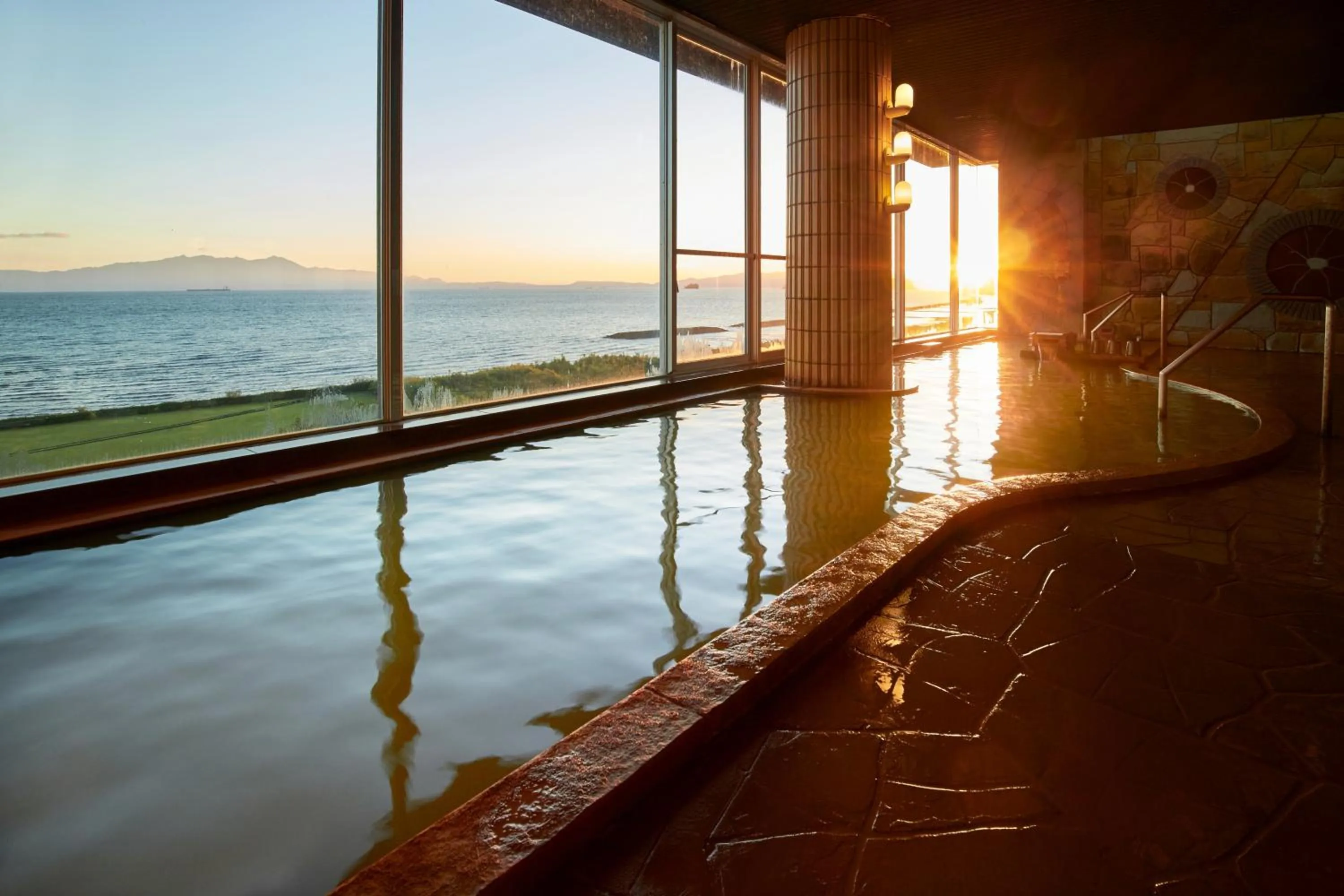 Hot Spring Bath in Koran no Yu Kinkouro