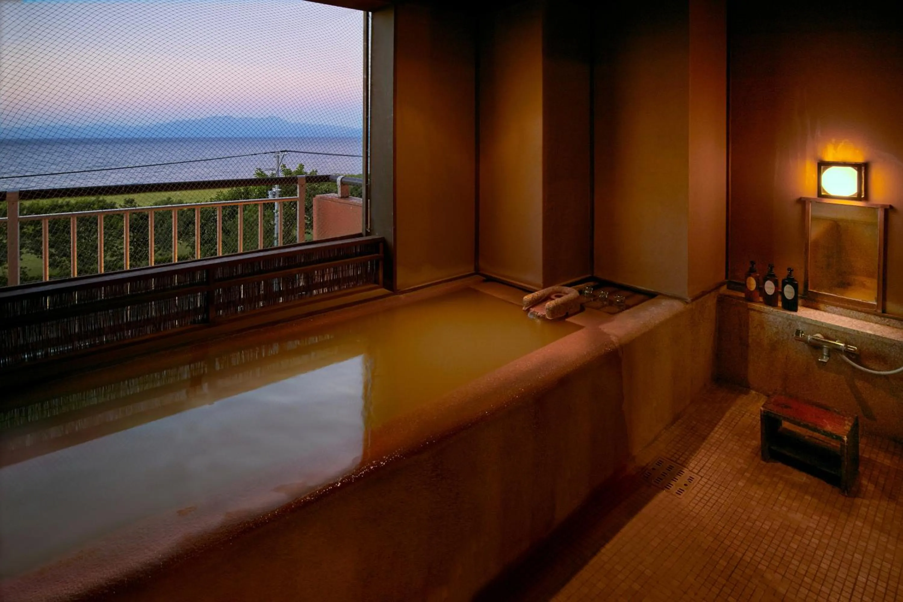 Spa and wellness centre/facilities in Koran no Yu Kinkouro