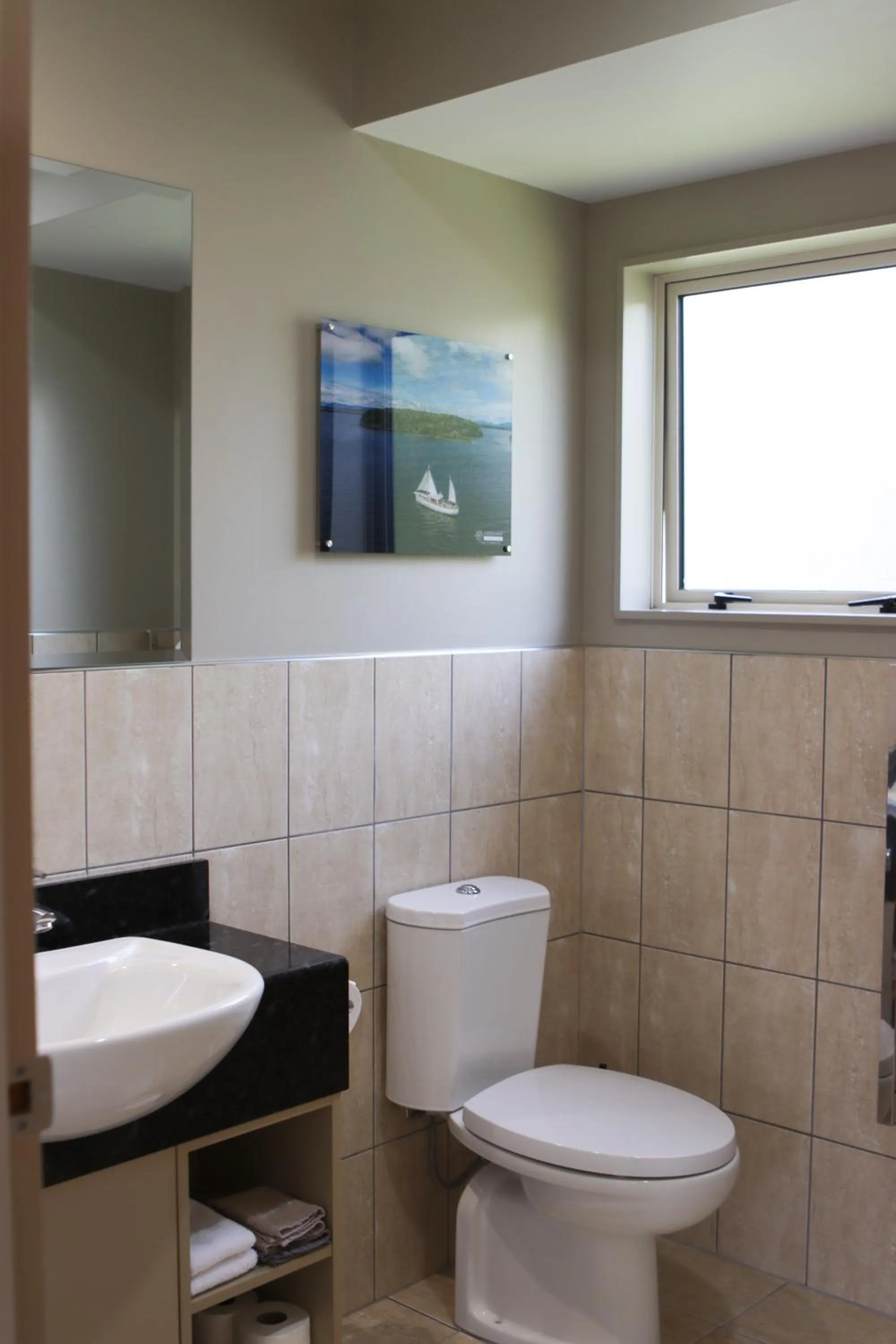 Bathroom in Blue Ridge Studios and Bed & Breakfast