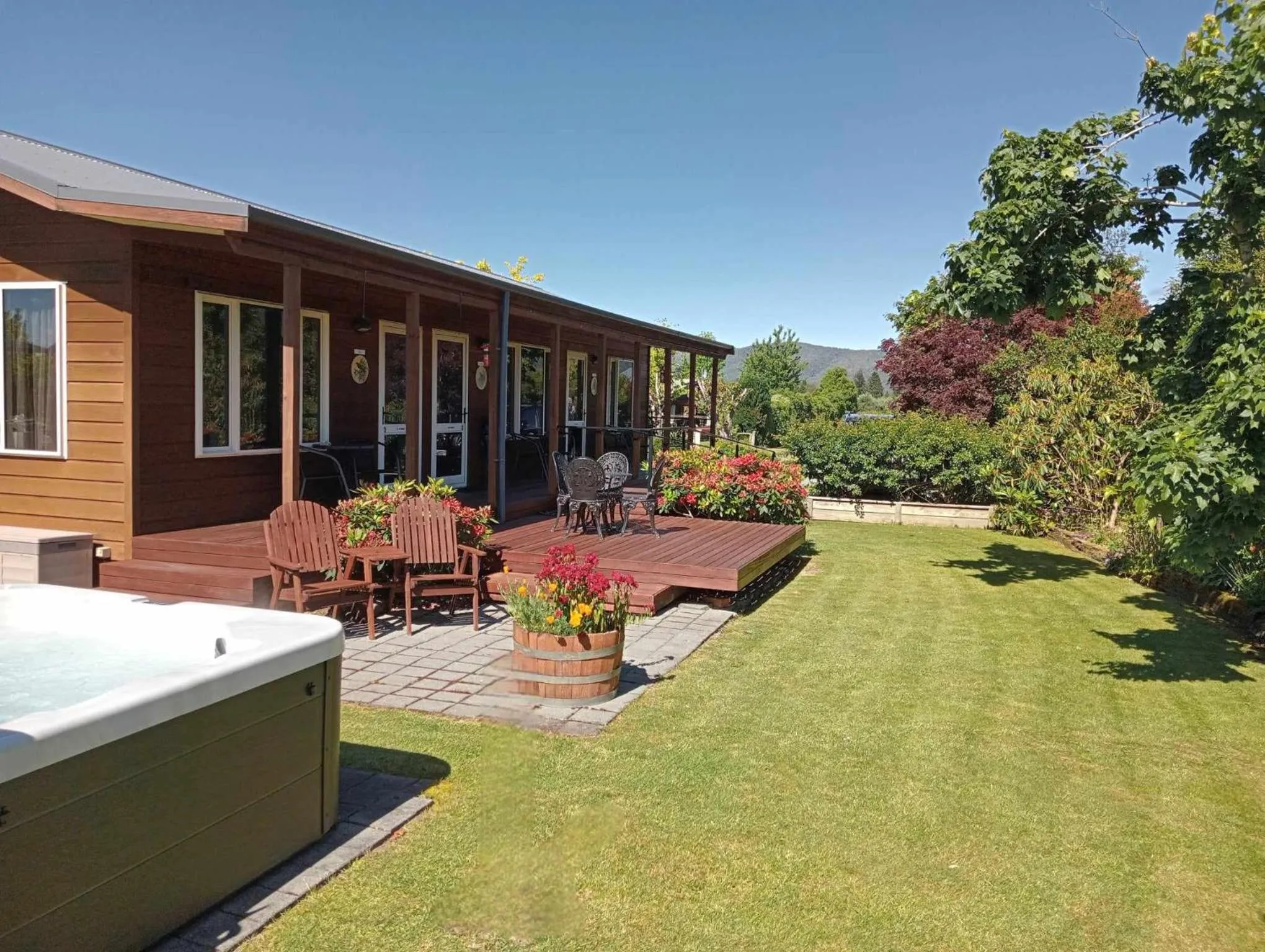 Spring in Blue Ridge Studios and Bed & Breakfast